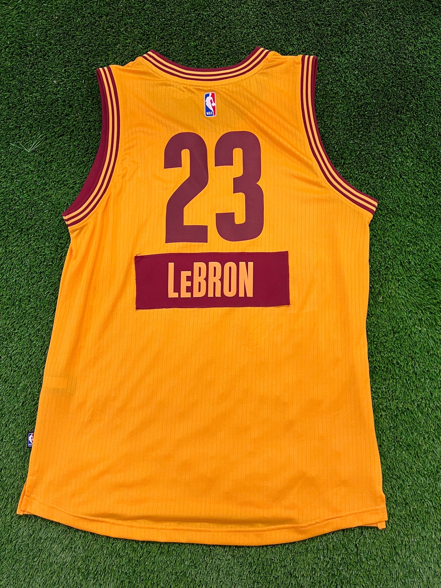 2014 Cavaliers LeBron Christmas Jersey Size L