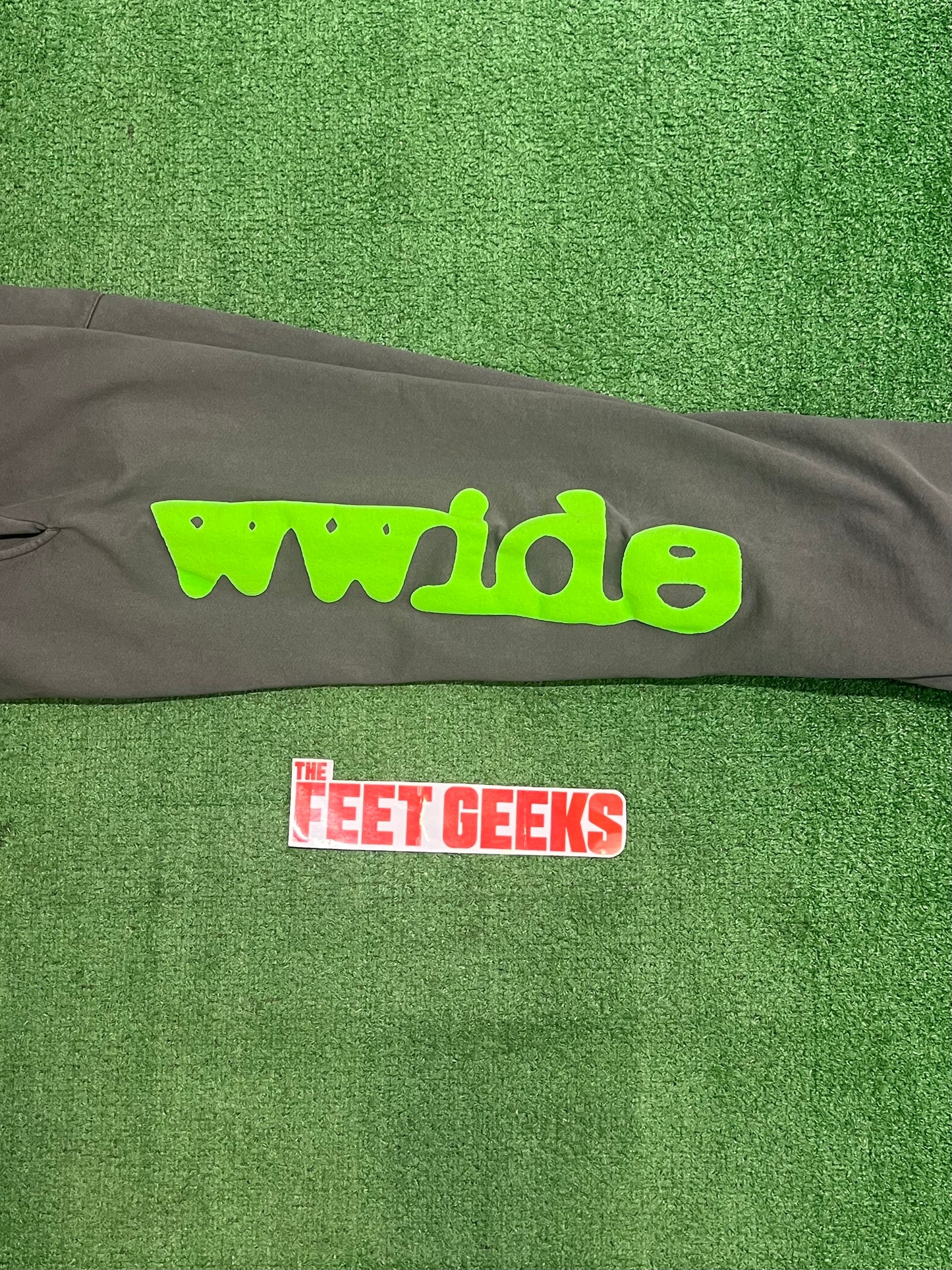 Men’s Sp5der Sweatpants Grey/Green Brand New