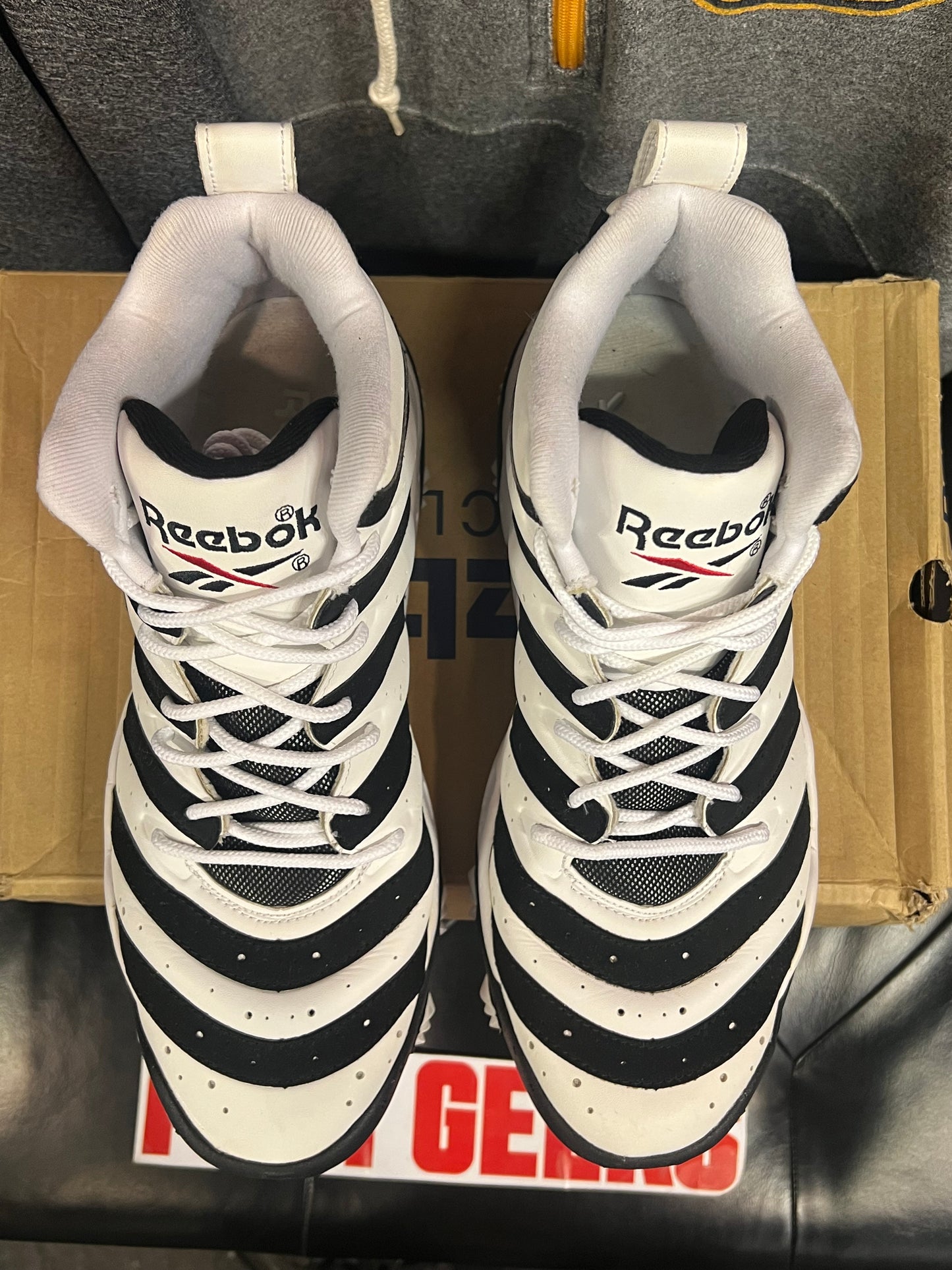 Men’s Reebok Tech 90s Big Hurt White Size 11