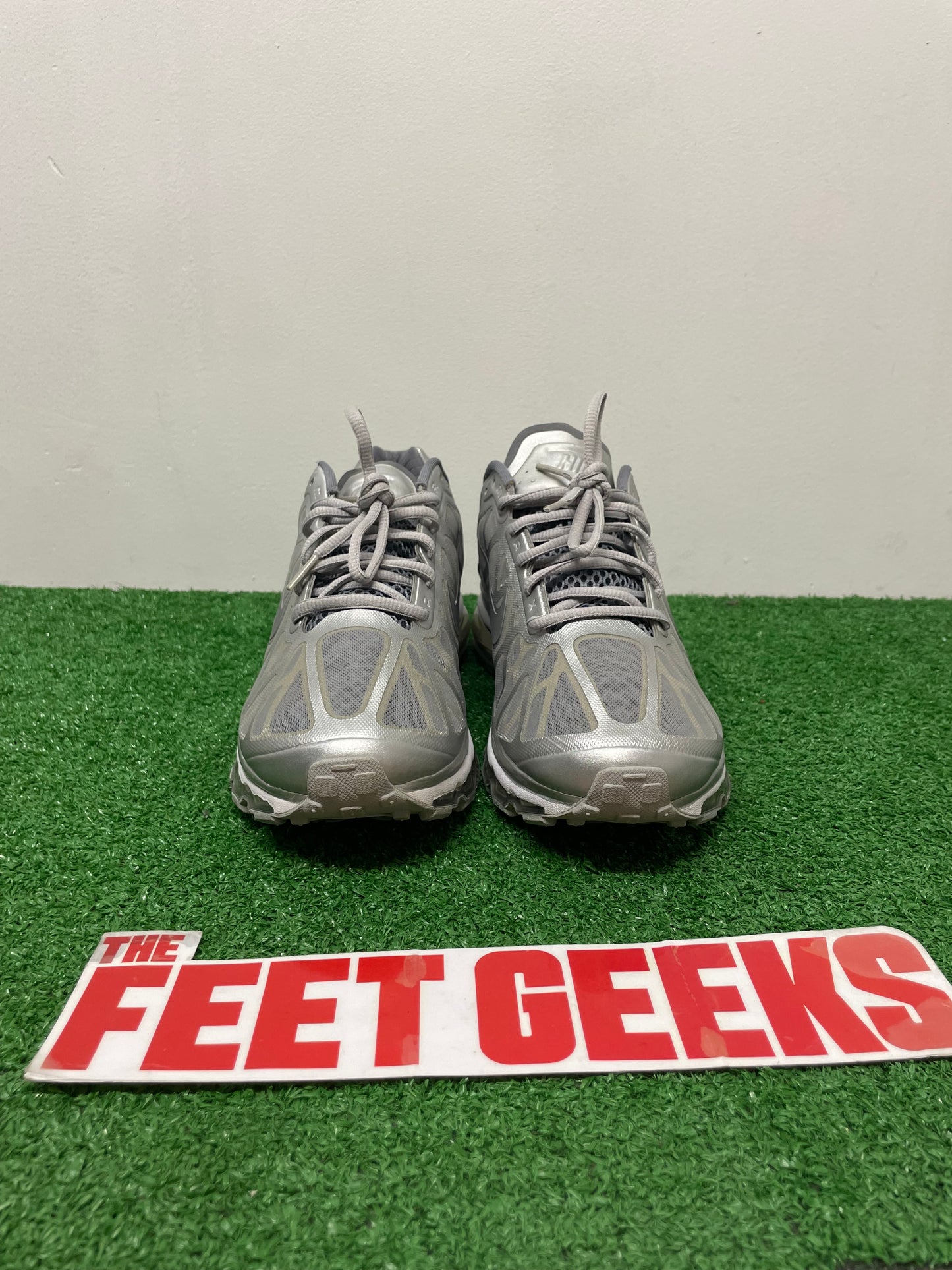 Nike Air Max 2012 Cool Grey Size 11.5 Men Shoes