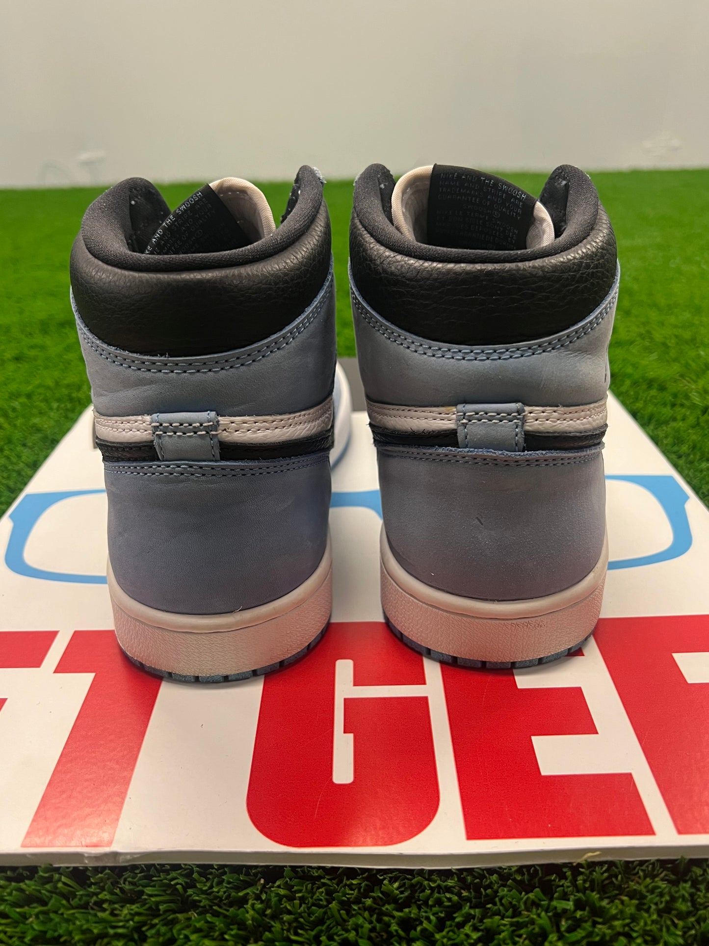 Men’s Air Jordan 1 University Blue