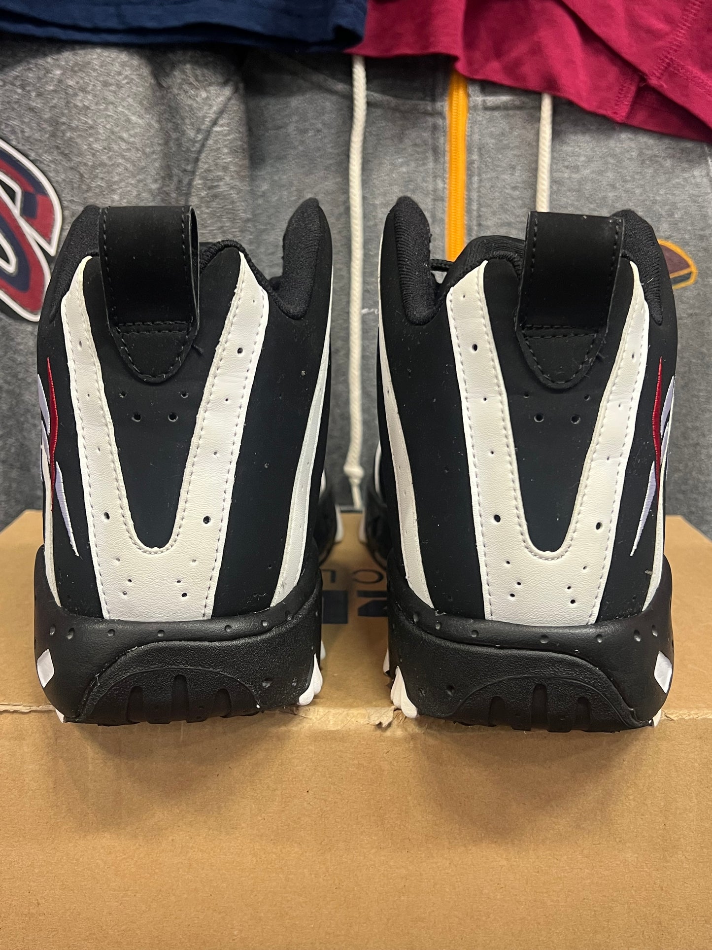 Men’s Reebok Tech 90s Big Hurt Size 11