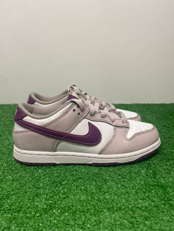 Gradeschool Nike Dunk Low Platinum Violet Size 3y