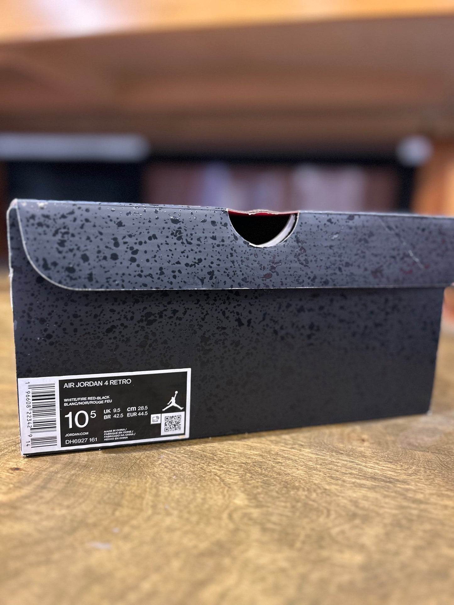 Air Jordan 4 Retro Red Cement Size 10.5 Men Shoes