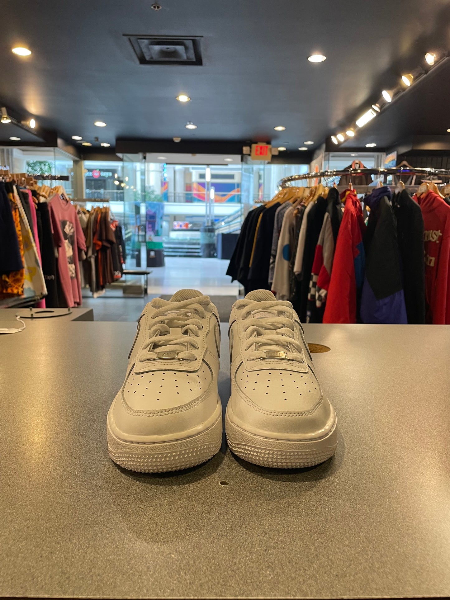 Gradeschool Air Force 1 Low White Size 6y