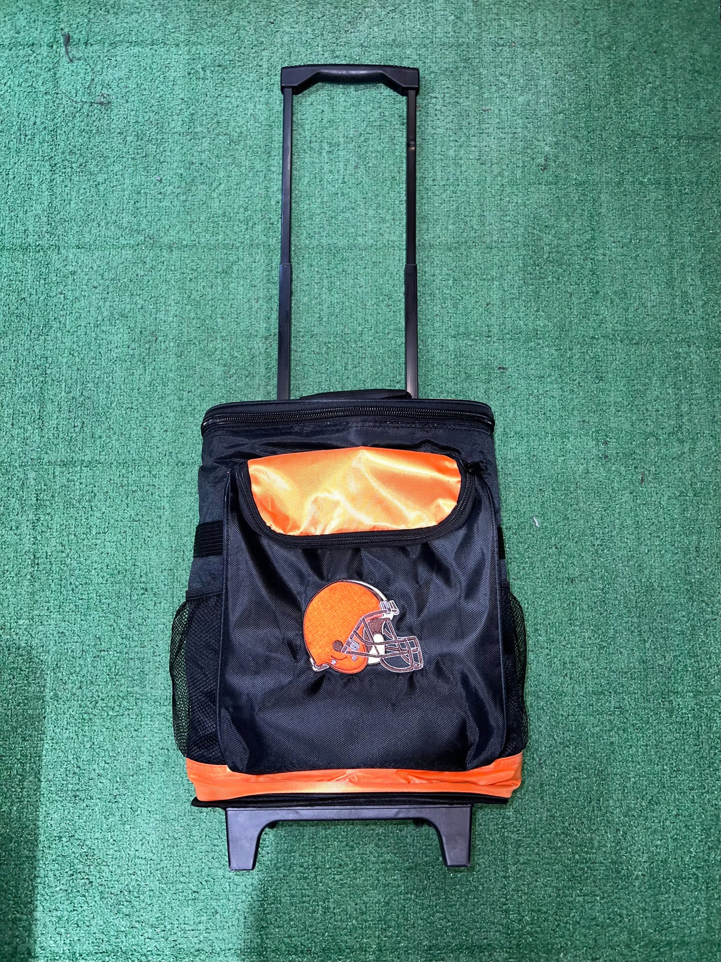 Browns Rolling Cooler