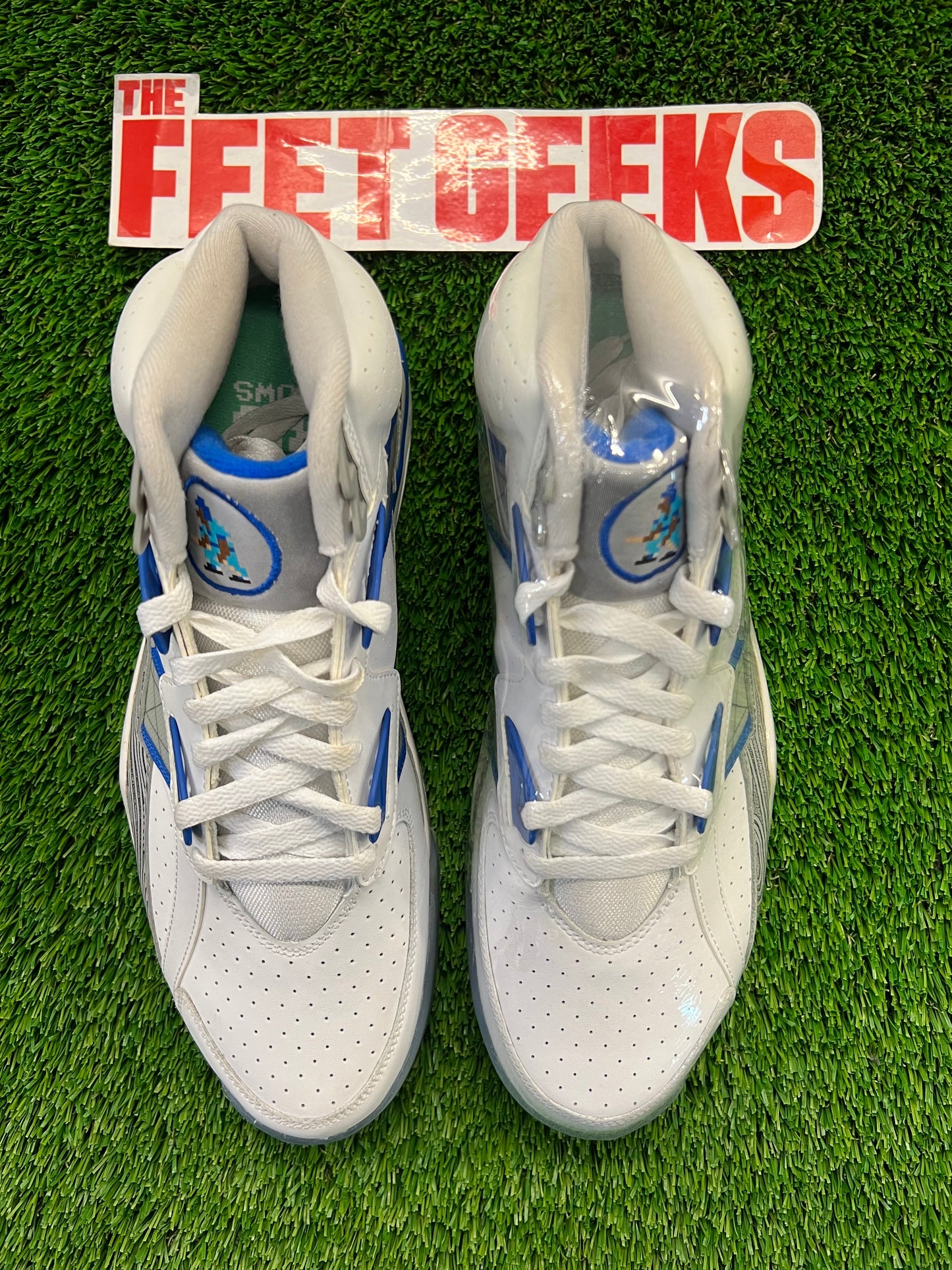 Men’s Nike Air Trainer Bo Jackson Broken Bats