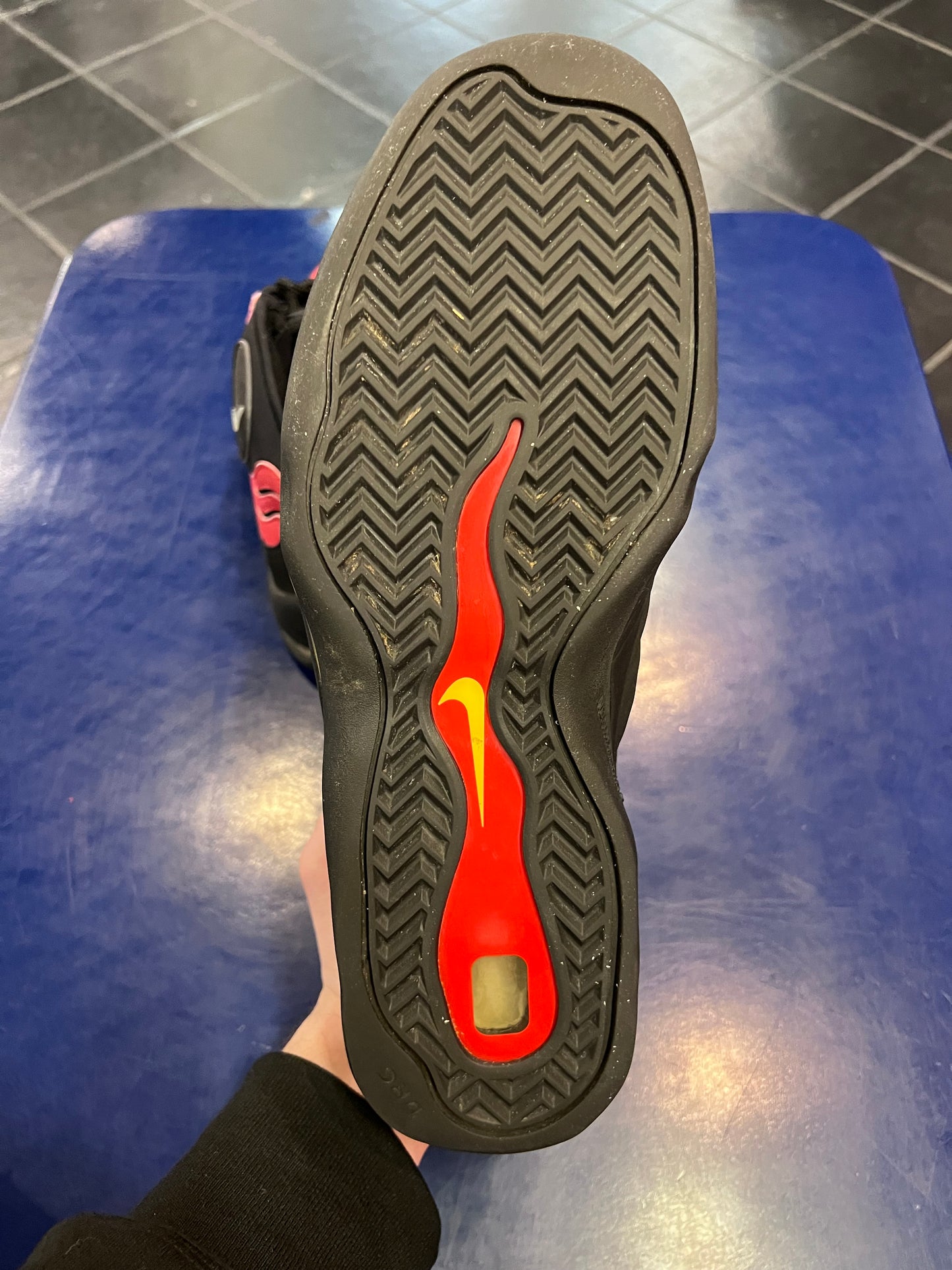 Nike Air Bakin Size 12