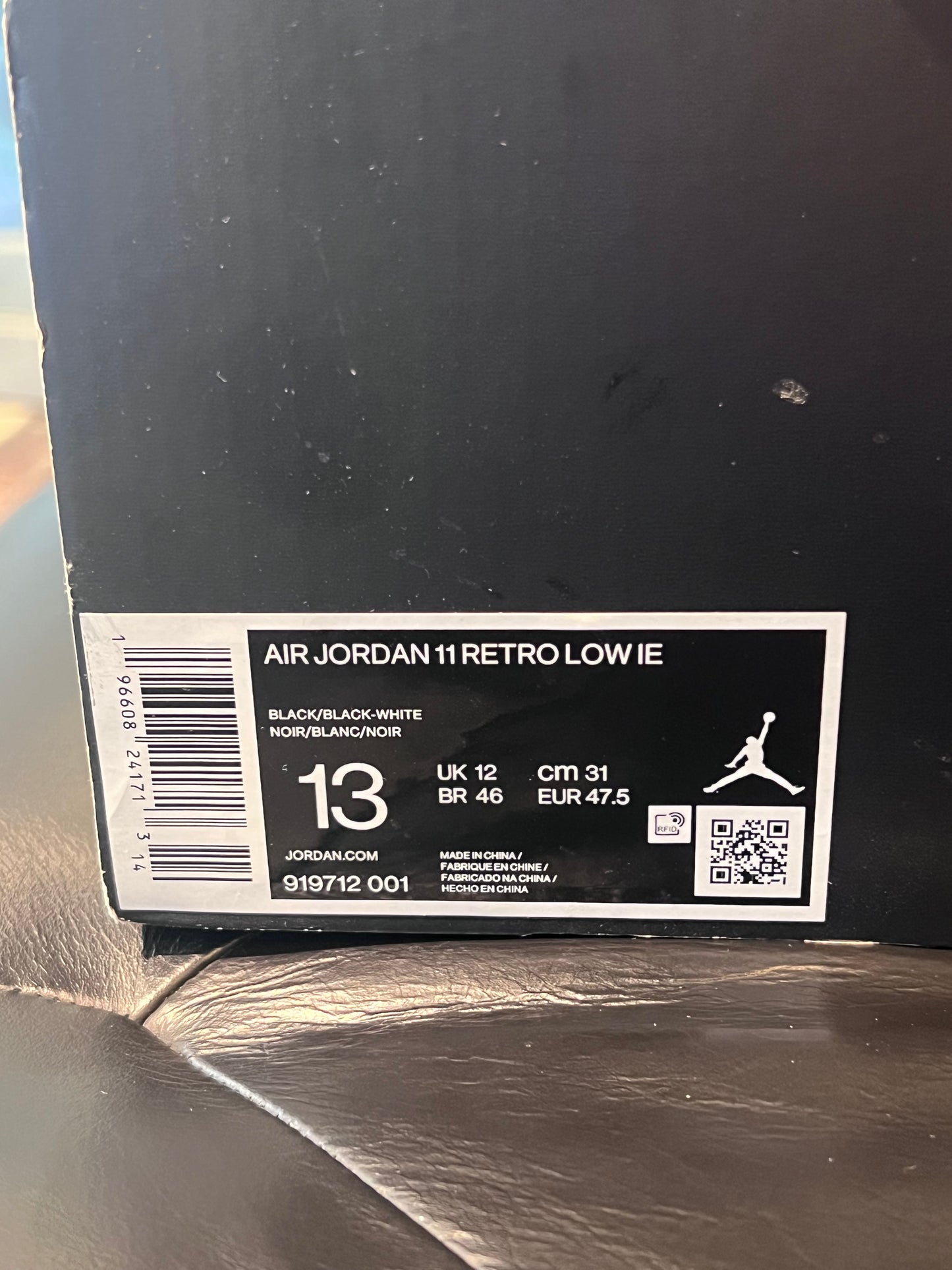 Men’s Air Jordan 11 IE Black White Size 13