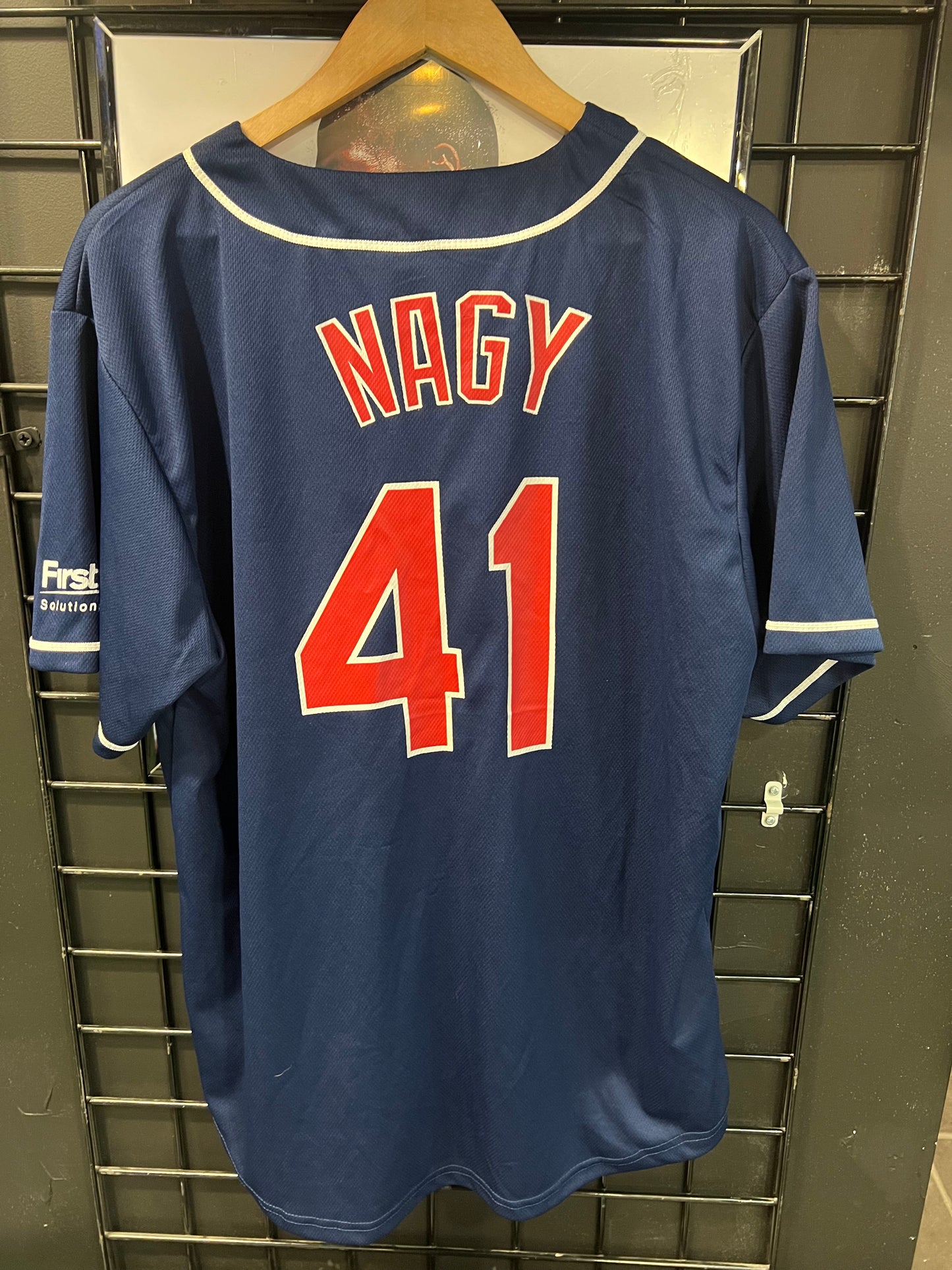 Men’s Cleveland Indians Charles Nagy Size XL