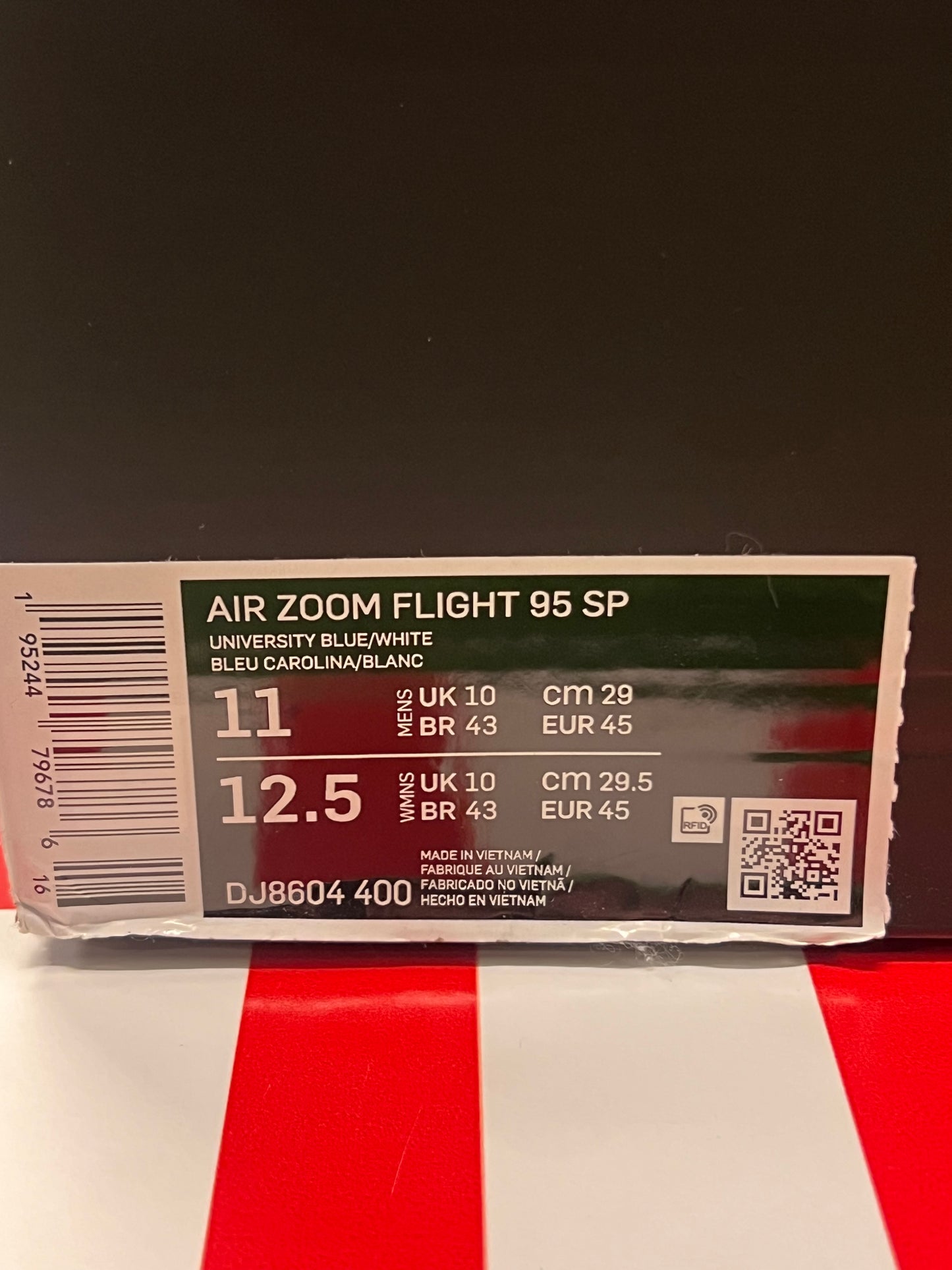 Men’s Nike Supreme Flight 95 Brand New