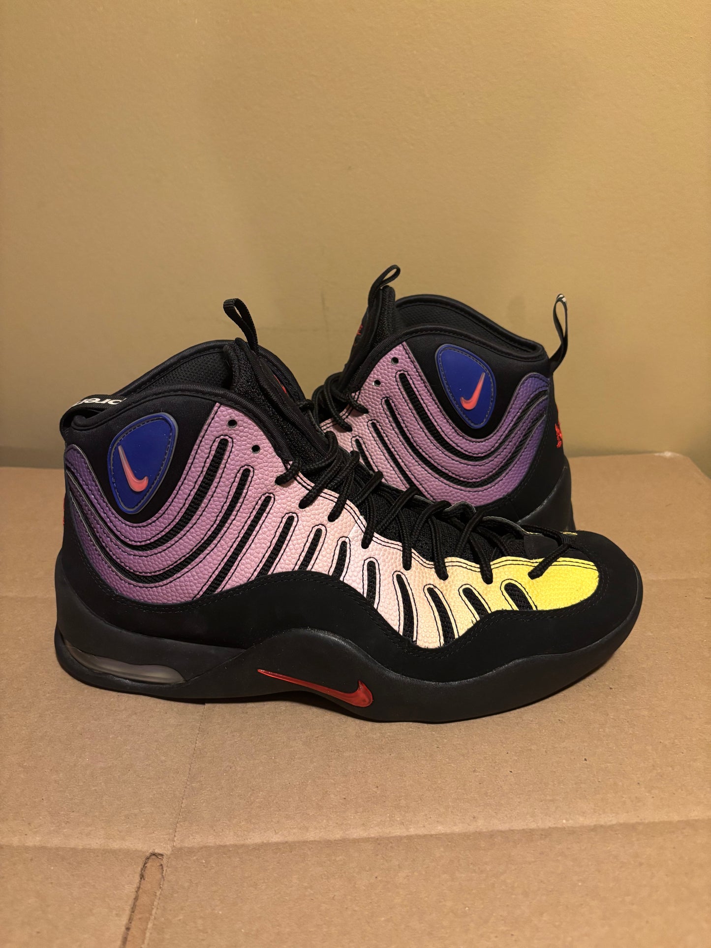 Nike Supreme Bakin Size 11 Mens $170
