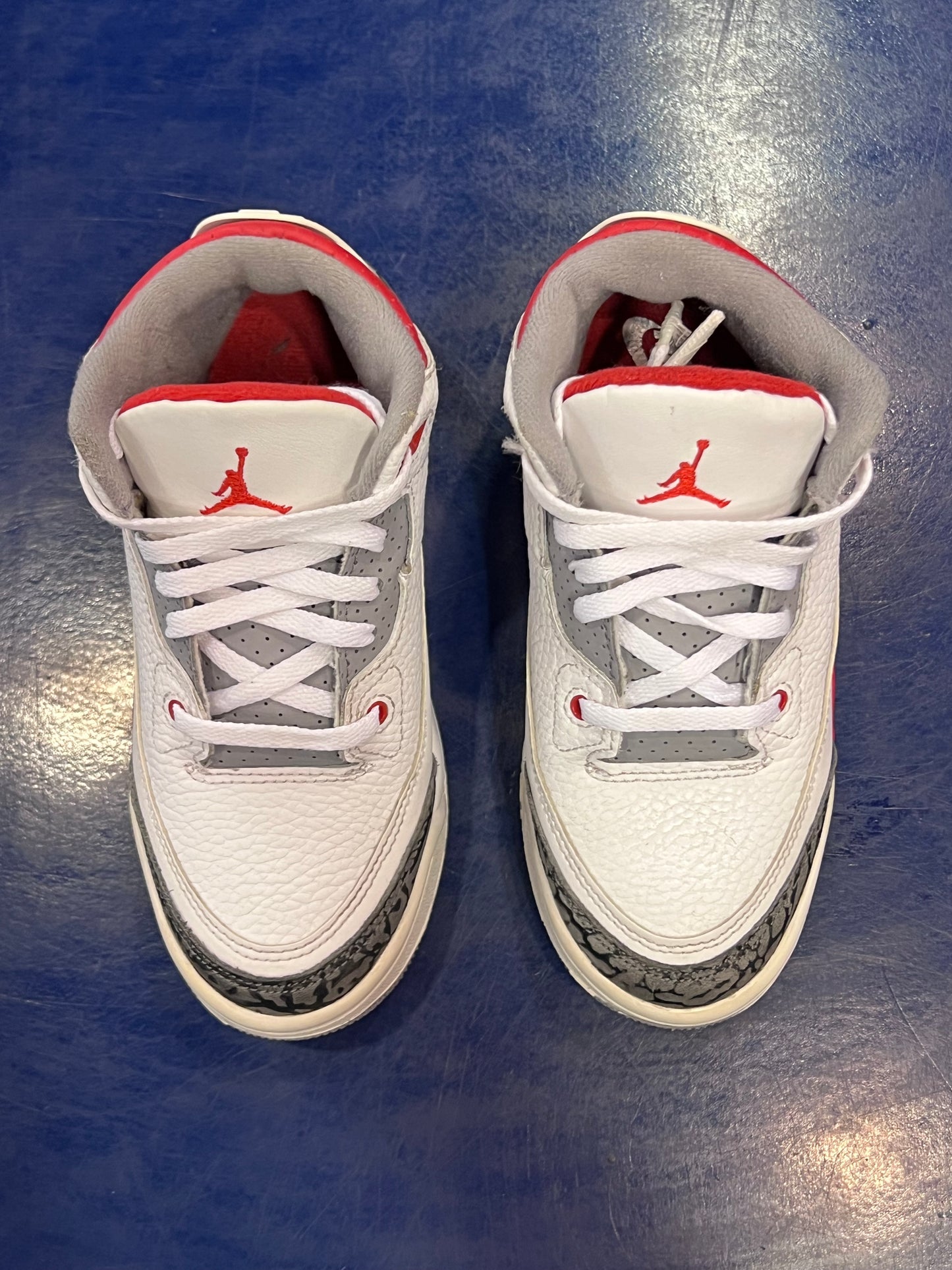 Kids Air Jordan 3 Fire Red Size 12.5c