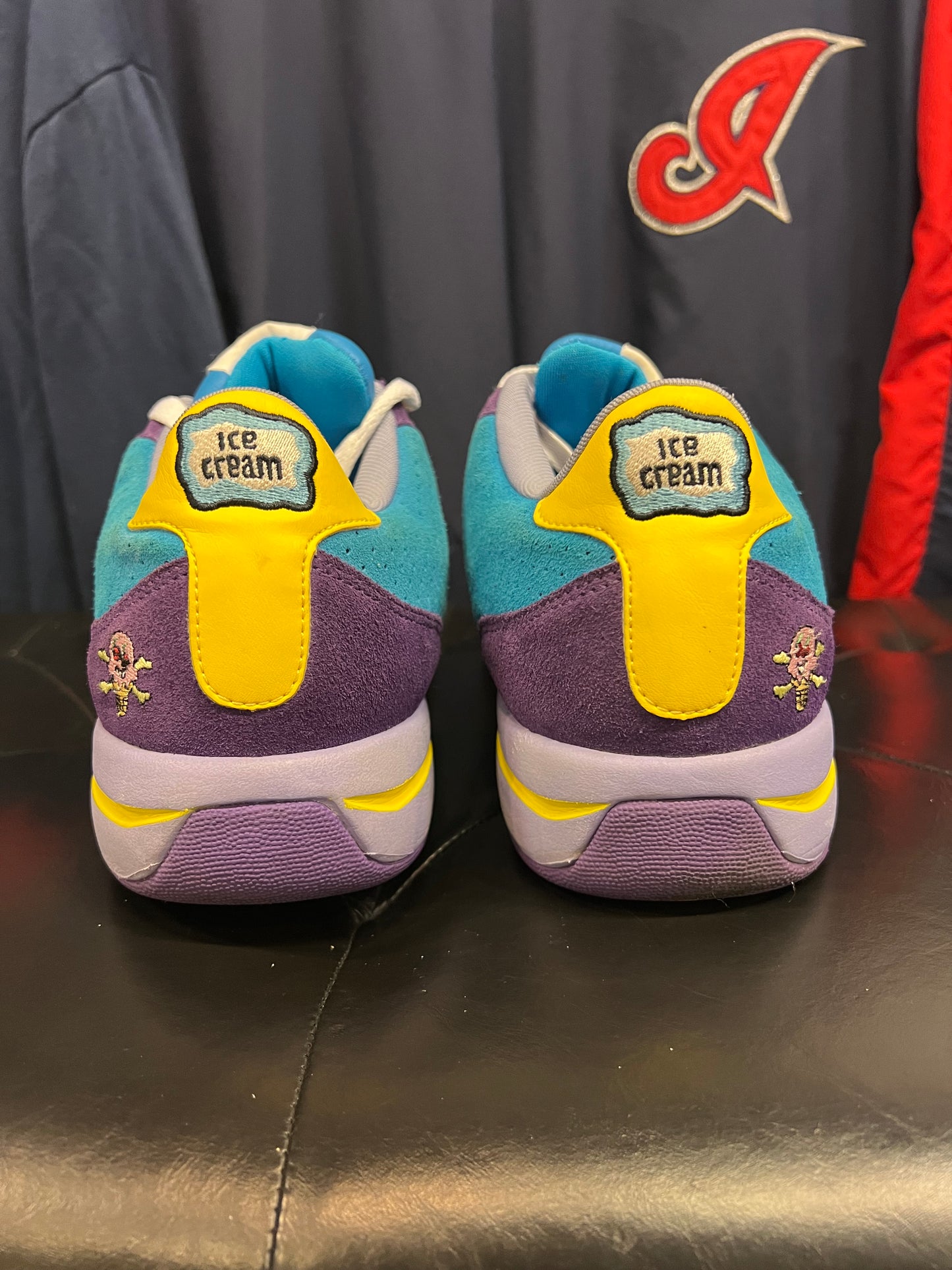 Men’s Reebok BBC Board Flip Malibu Blue Size 11