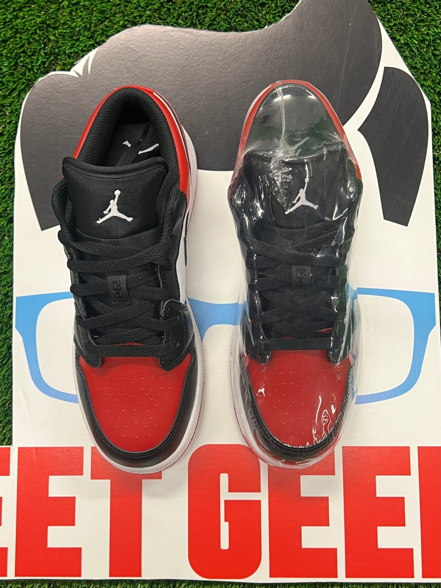 Gradeschool Air Jordan 1 Low Bred Toe Brand New