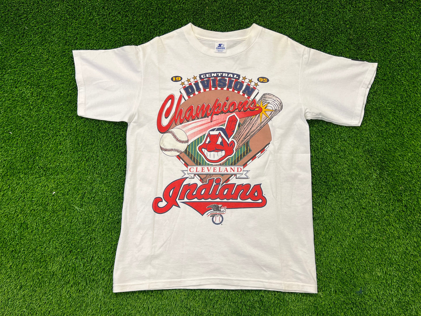 Men’s Starter Cleveland Indians 1995 Central Division Tee Size M