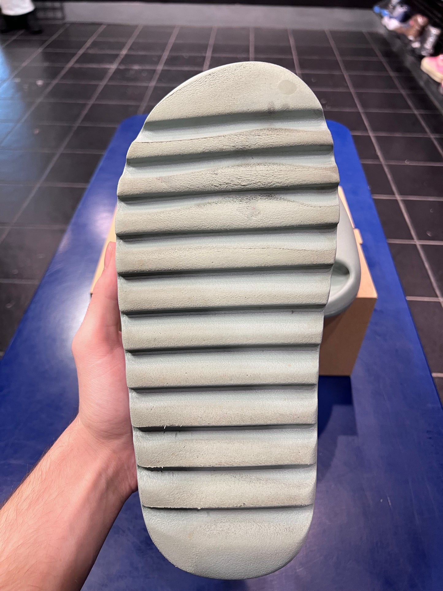 Yeezy Slides Salt Size 13
