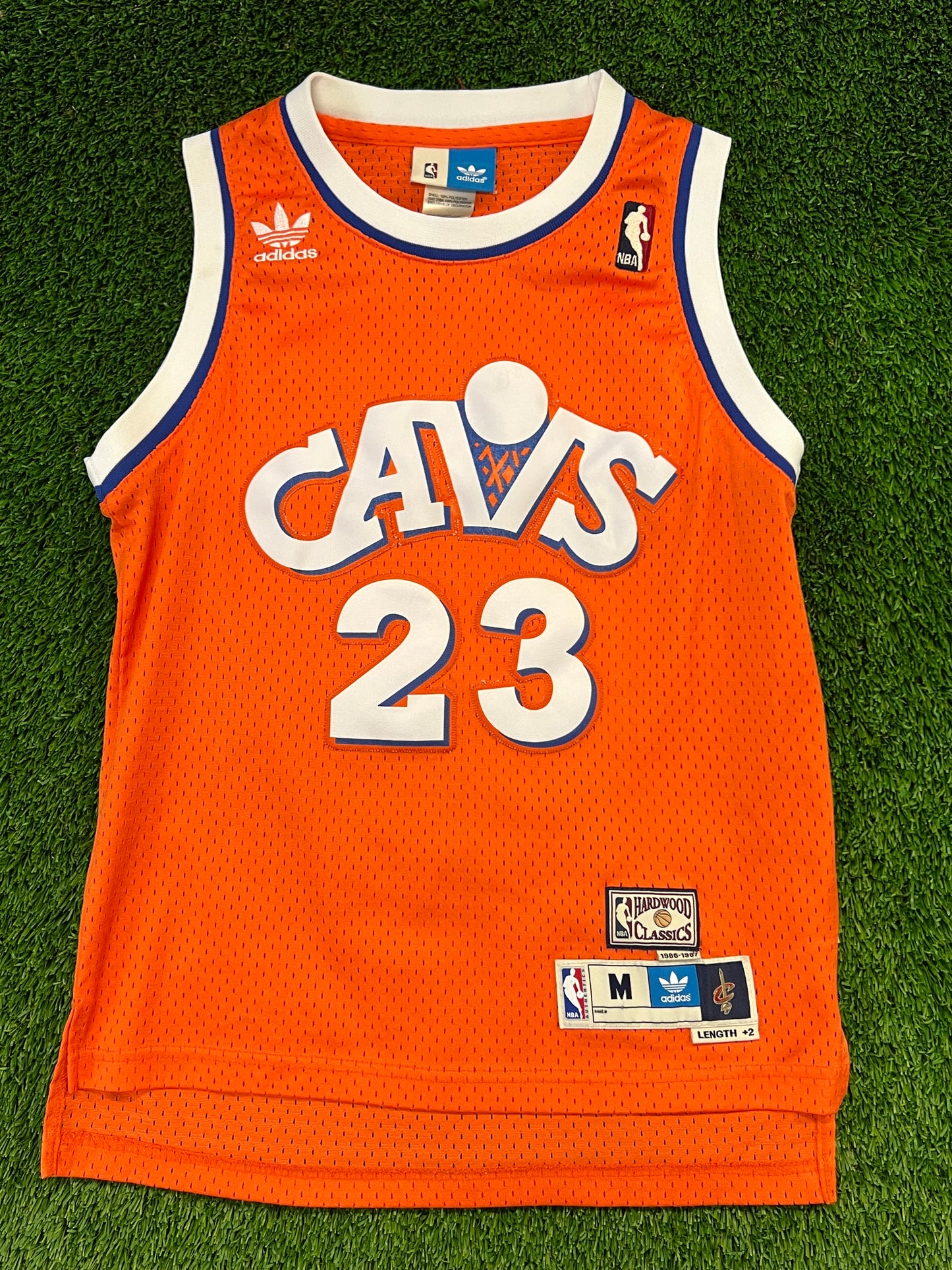Kids Adidas LeBron James Jersey Size M