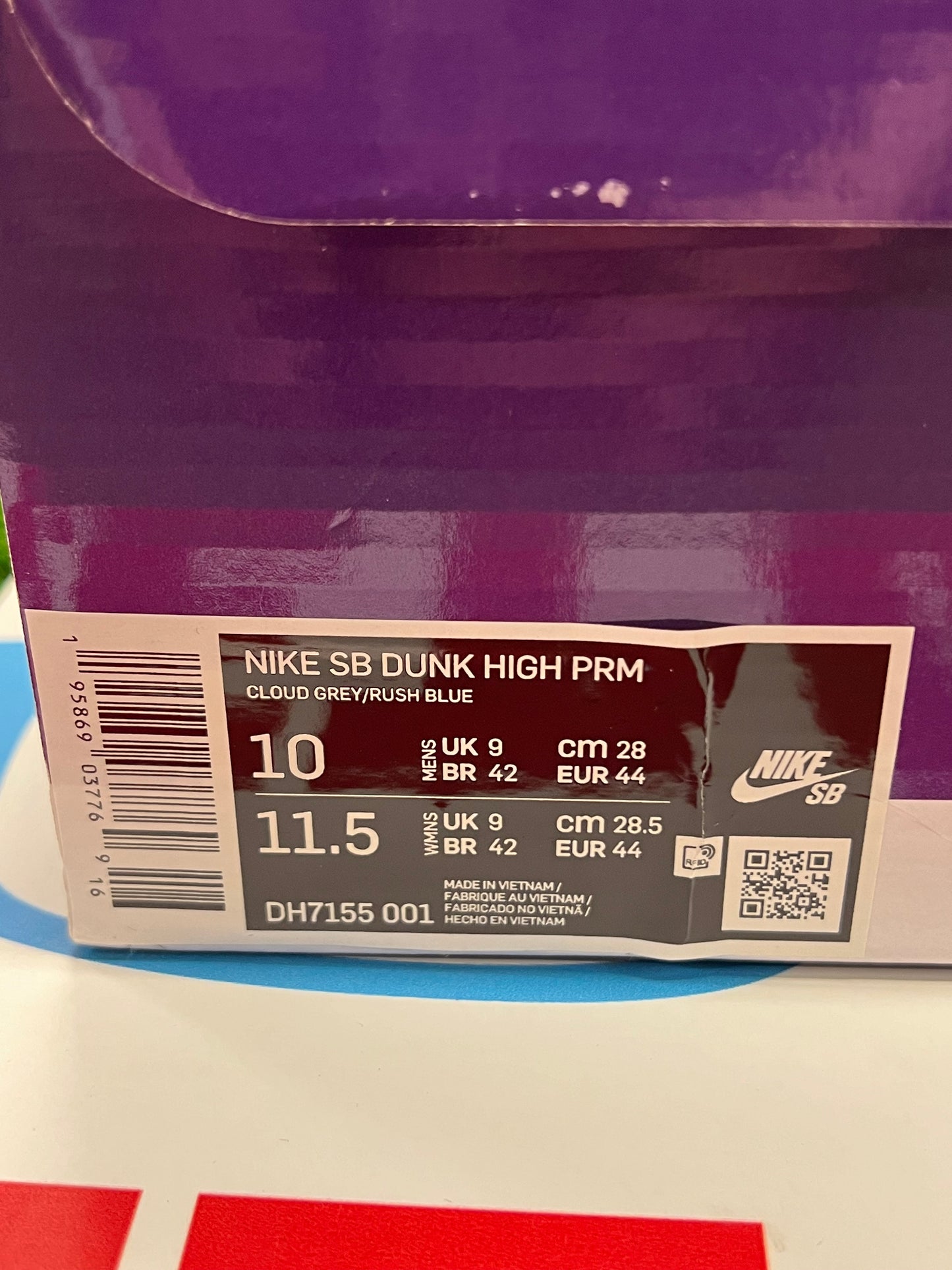 Men’s Nike SB Dunk High Mets size 10 Brand New