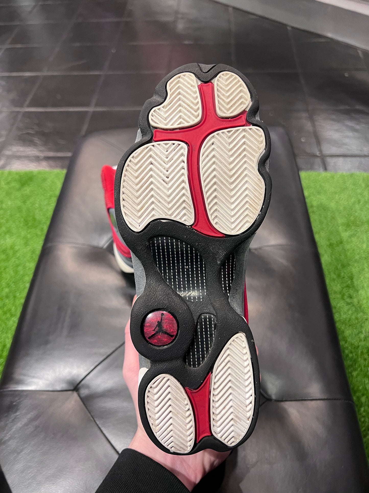 Gradeschool Air Jordan 13 Red Flint Size 7y