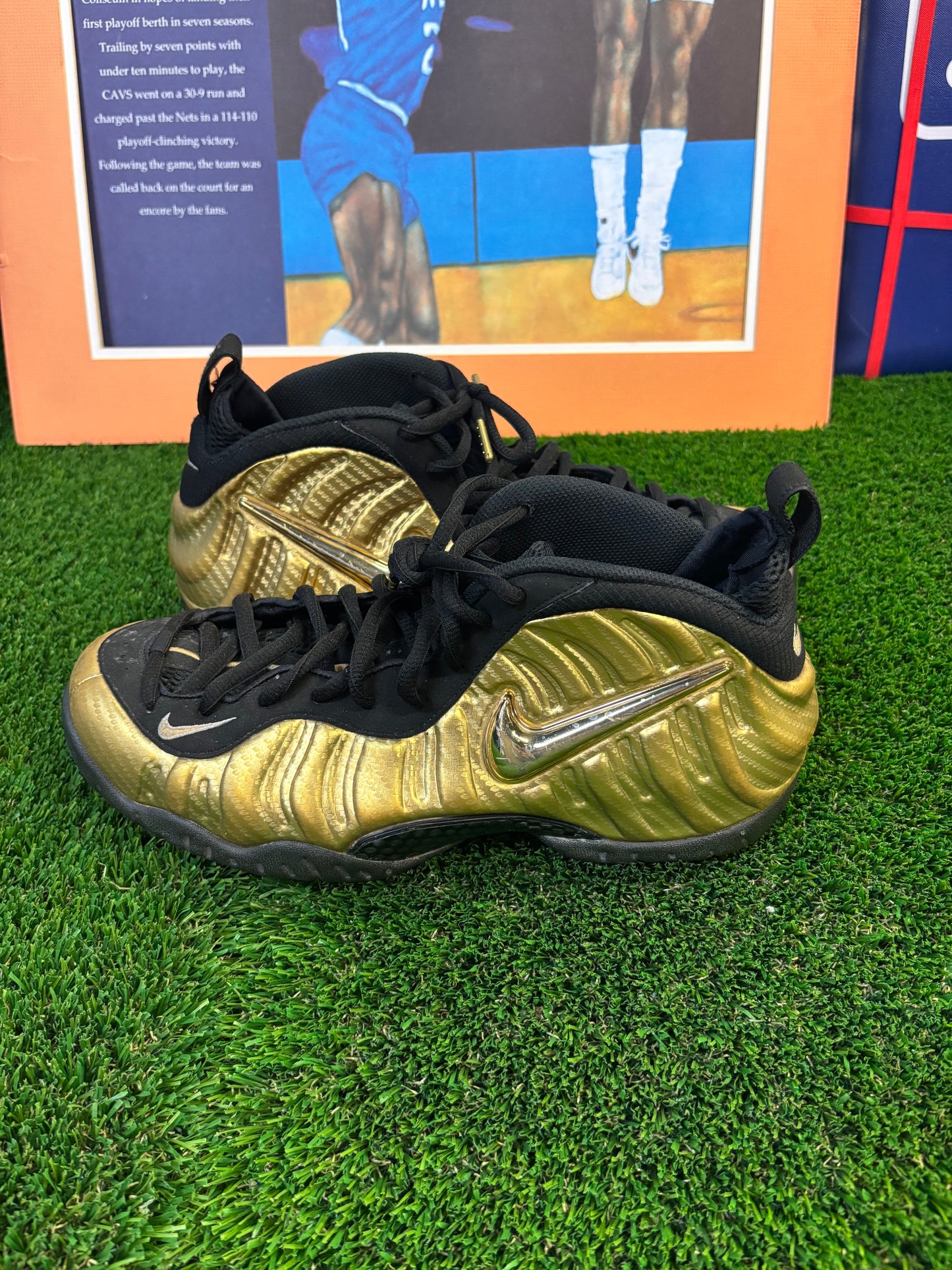 Nike Gold Foams Size 10.5 Mens $150