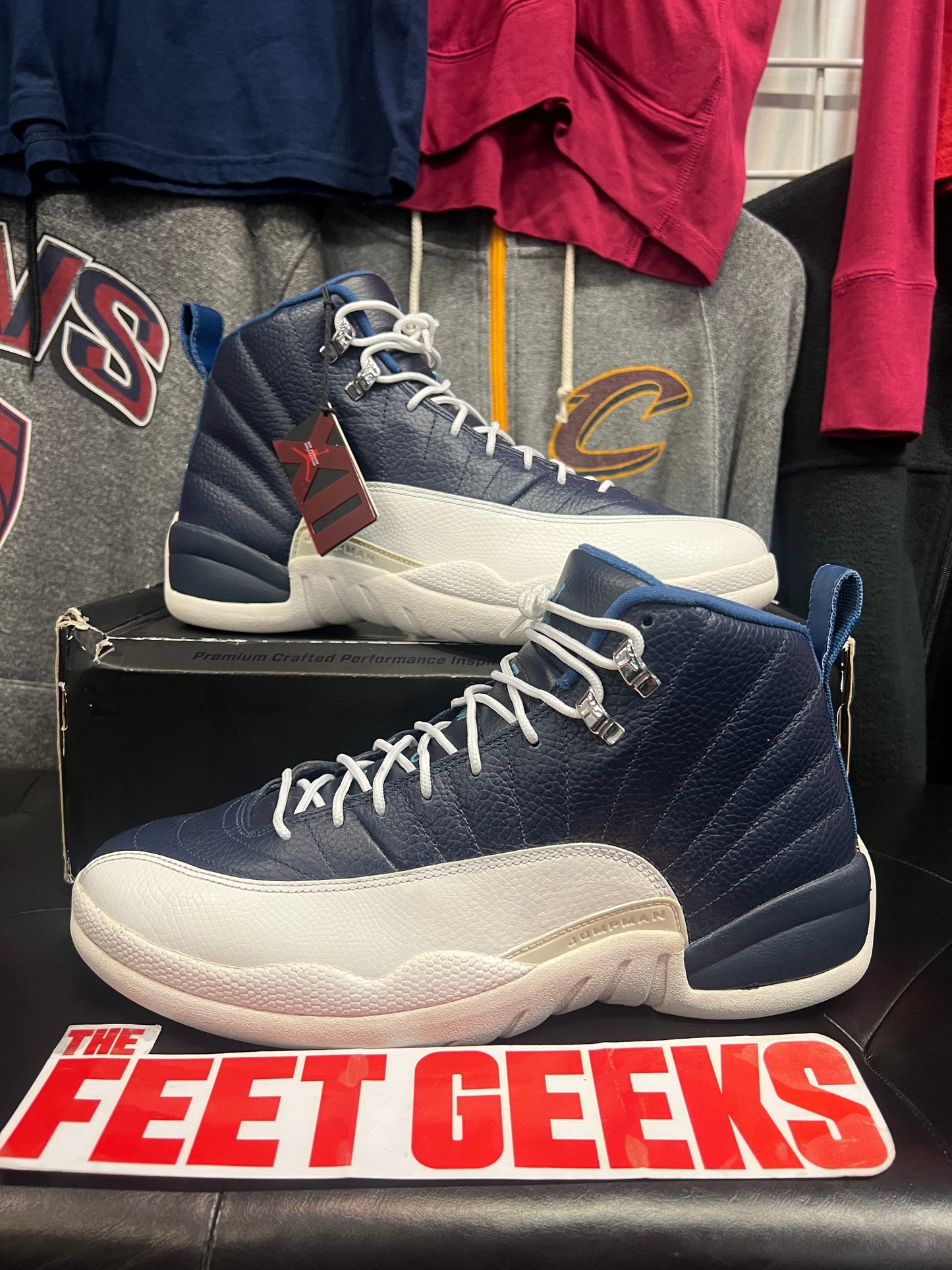 Men’s Air Jordan 12 Obsidian Size 12