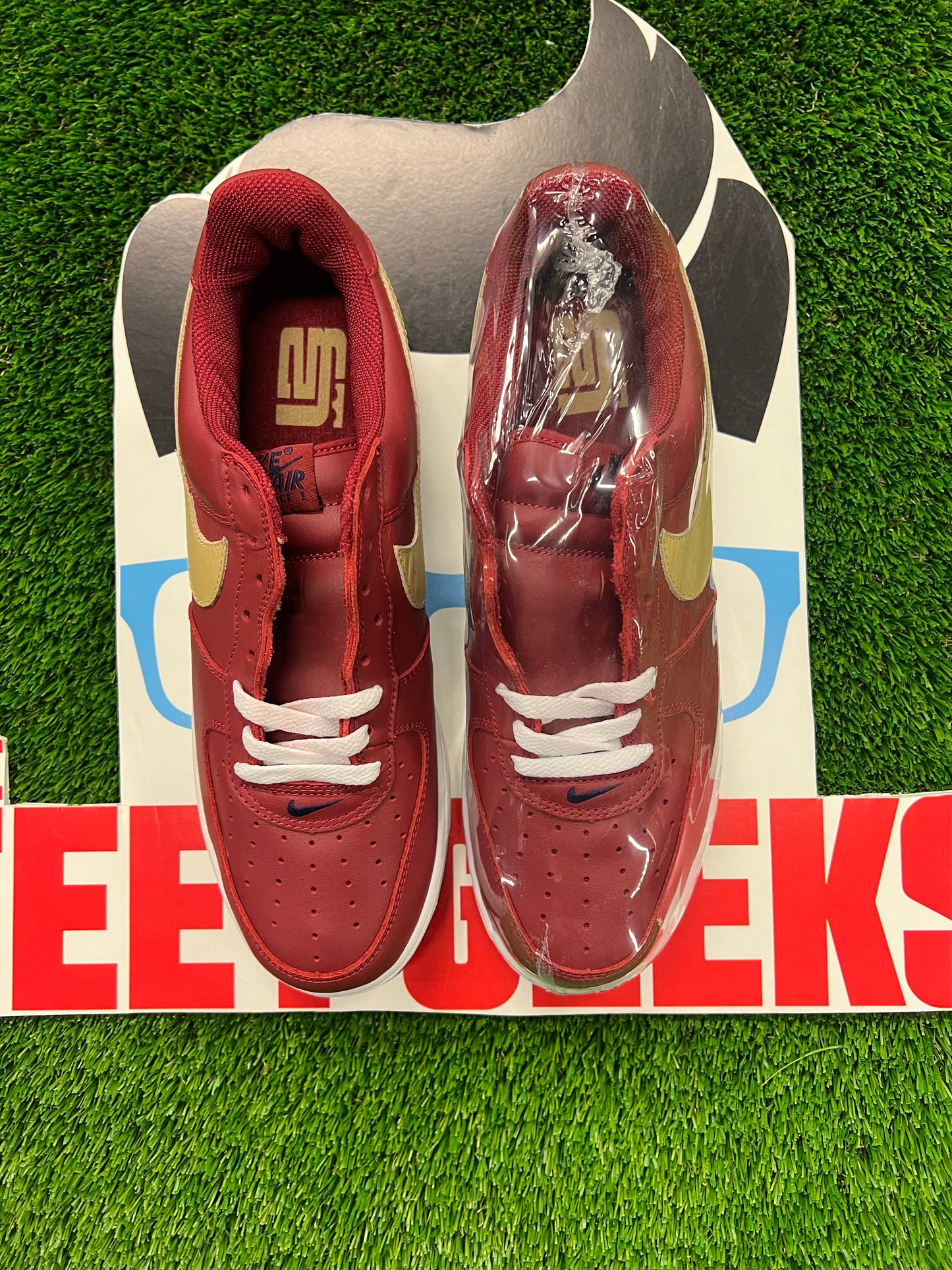 Men’s Nike Air Force 1 LeBron 2003 Cavs Brand New