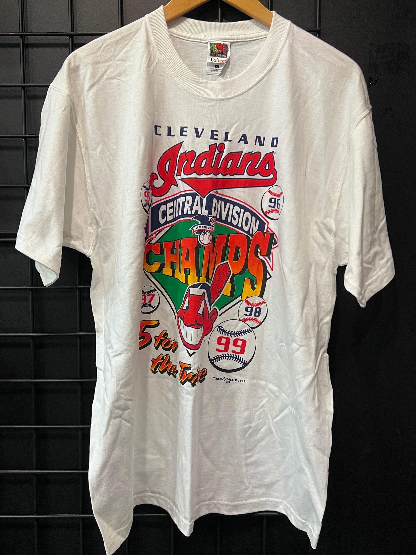 Cleveland Indians 5 For the Tribe Tee Size L