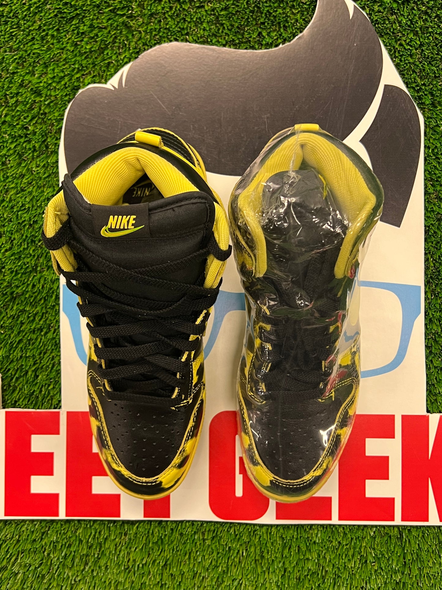 Men’s Nike Dunk Yellow High Acid Wash Brand New