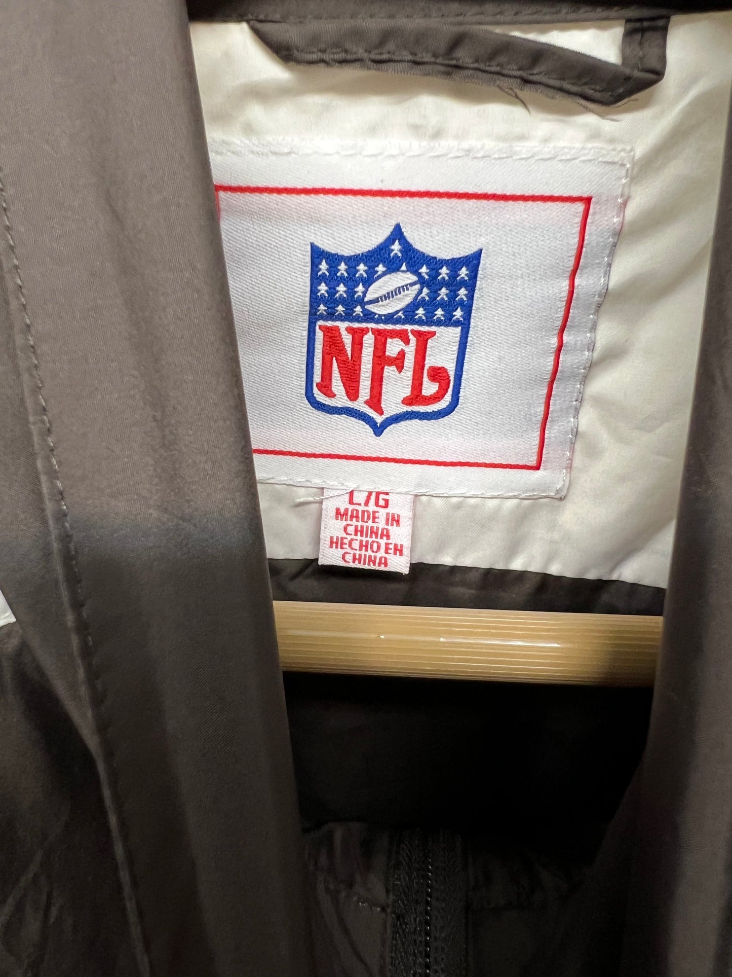 Men’s Sports Illustrated Browns Jacket Size L