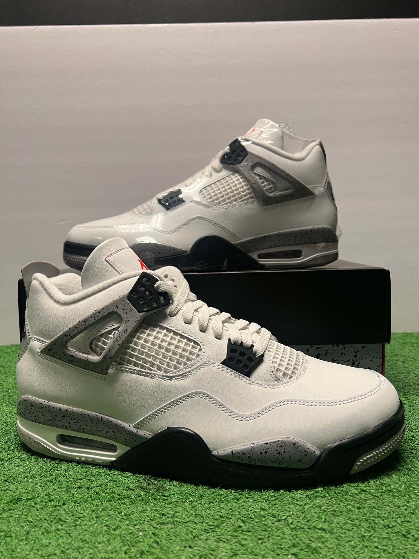Men’s Air Jordan 4 White Cement Size 12.5