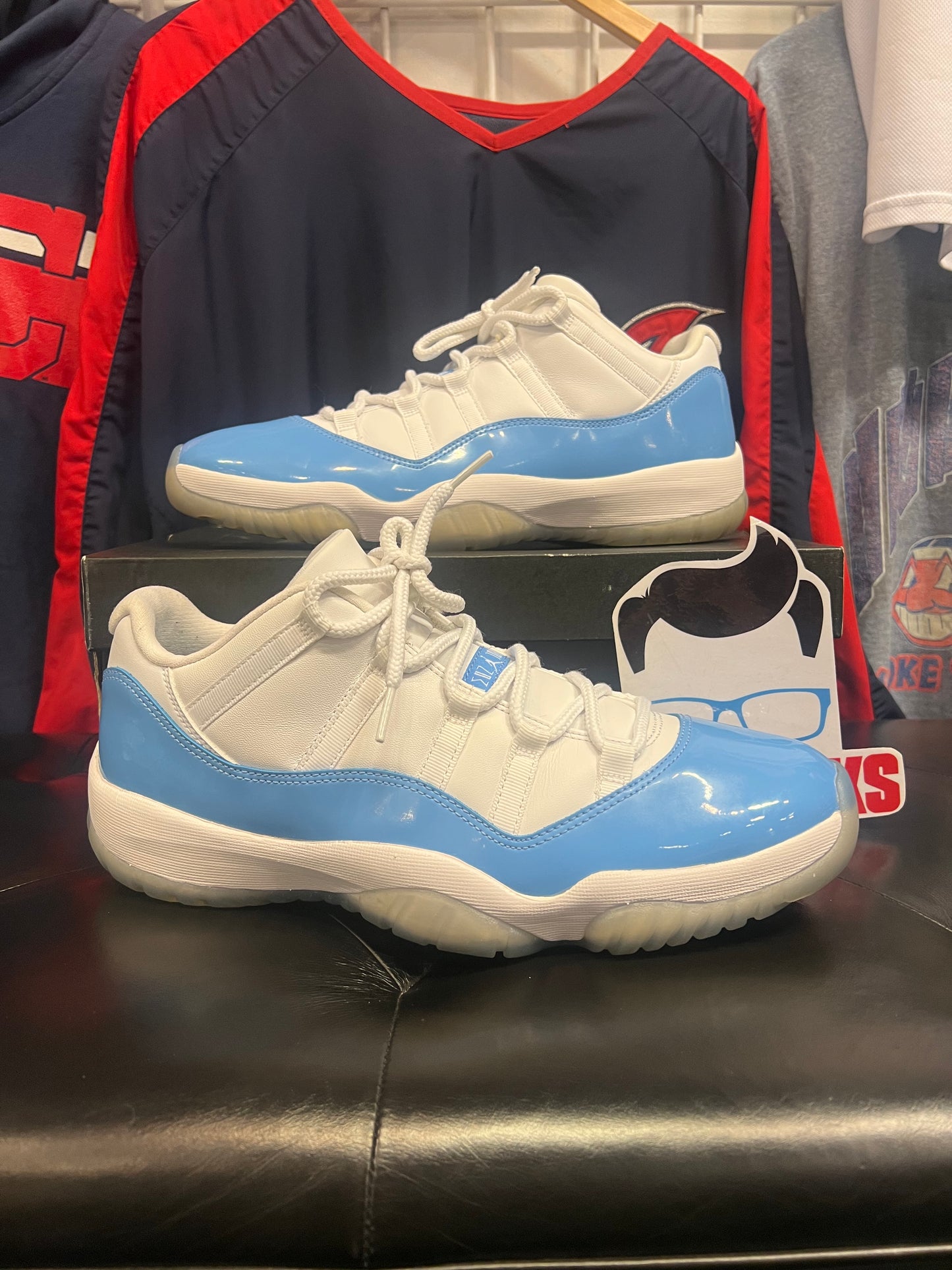 Men’s Air Jordan 11 Low University Blue Size 12