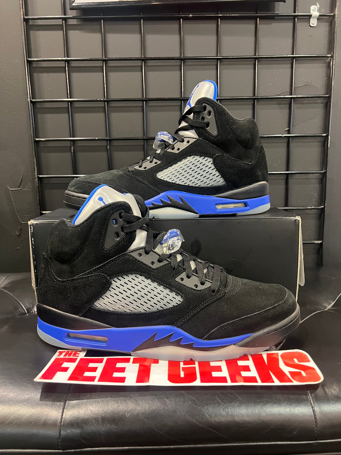 Men’s Air Jordan 5 Racer Blue Size 12