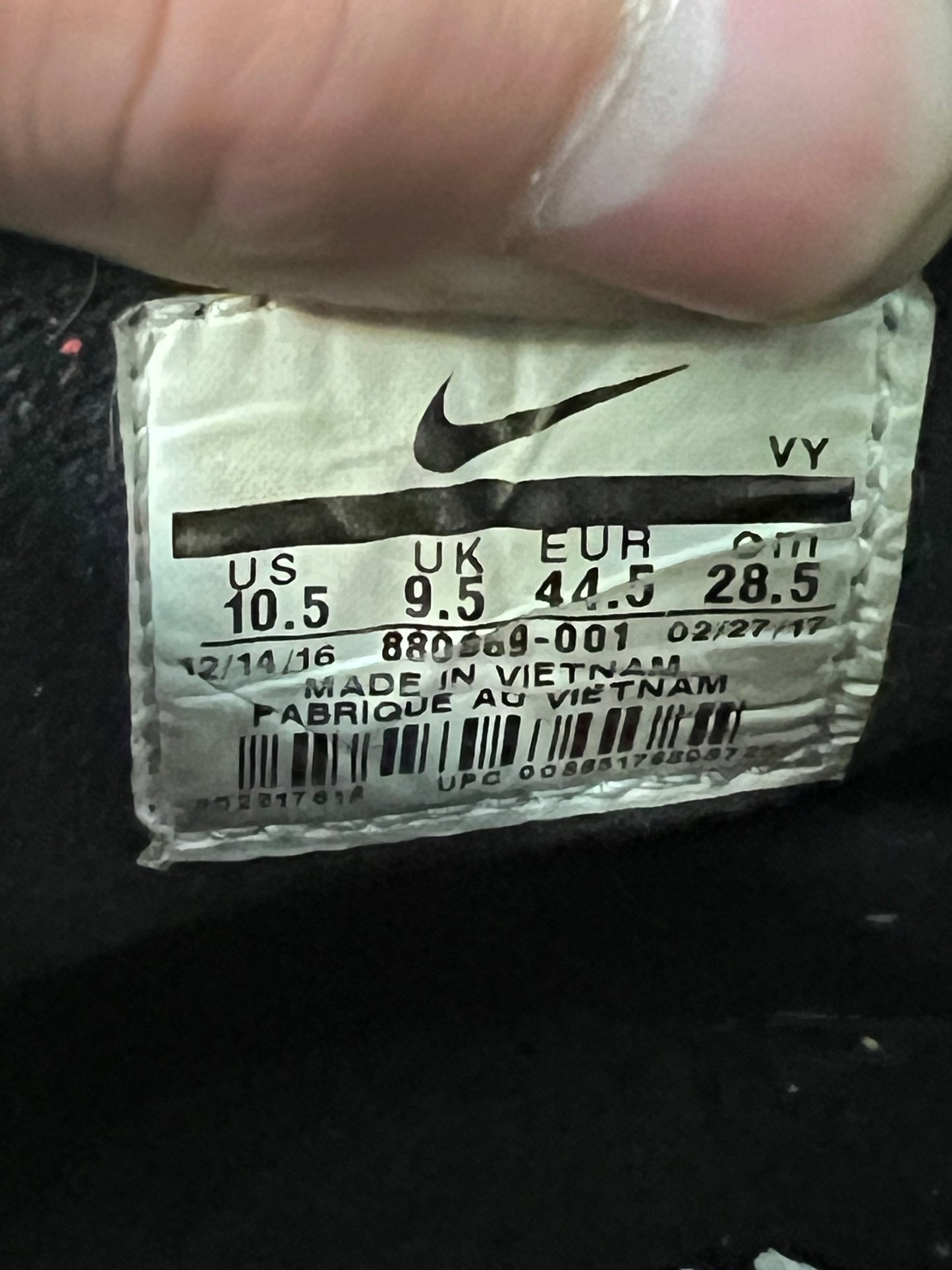 Men’s Nike Ndestrukt Dennis Rodman Size 10.5