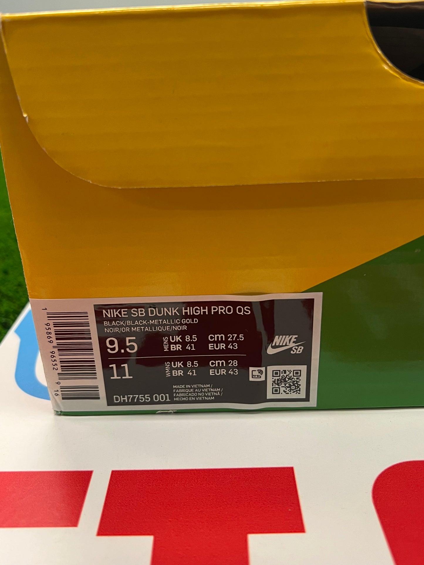 Nike SB Dunk High Gold Faust Brand New