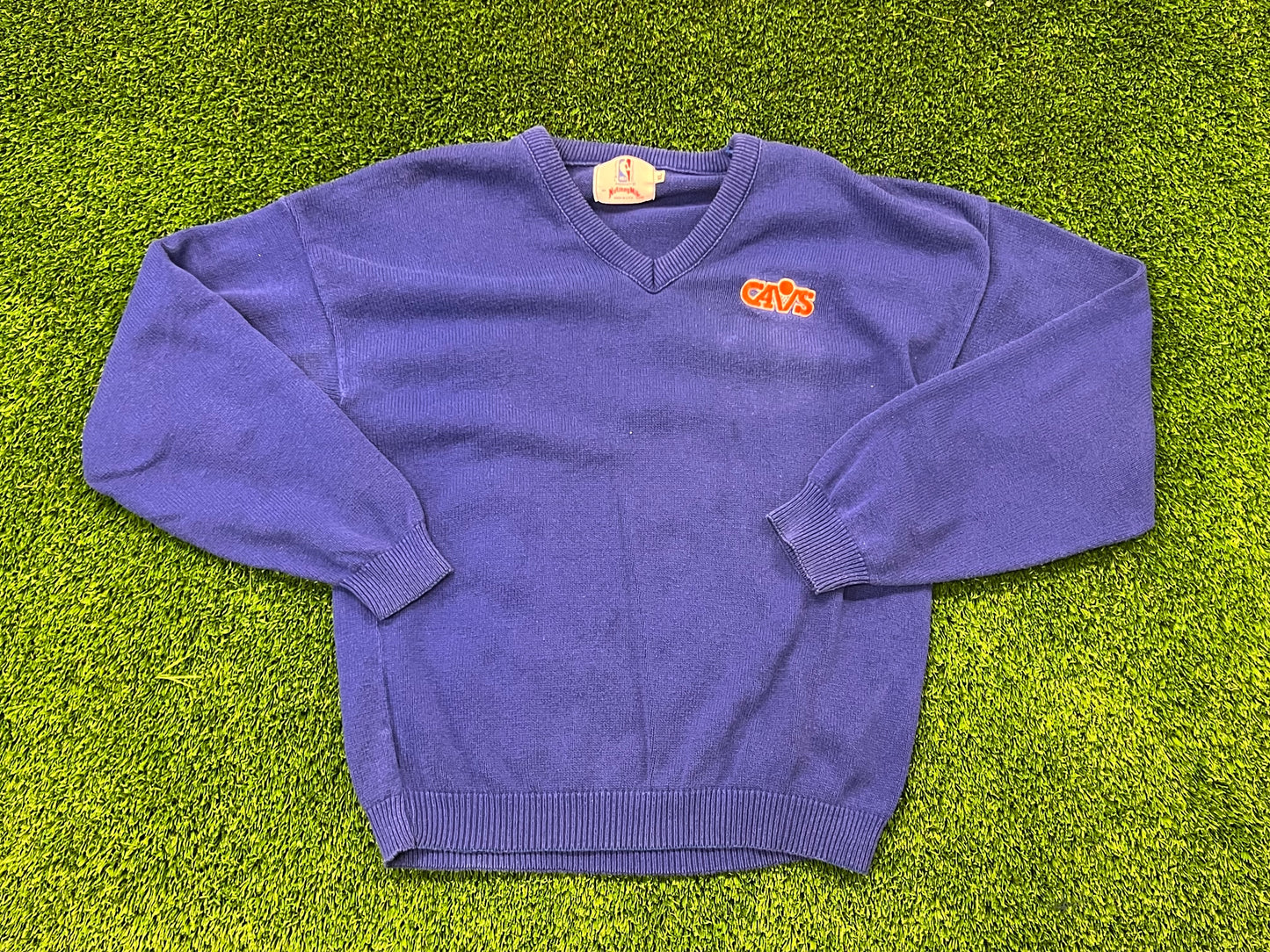Men’s Nutmeg Mills Cavs Knit Sweater Size XL