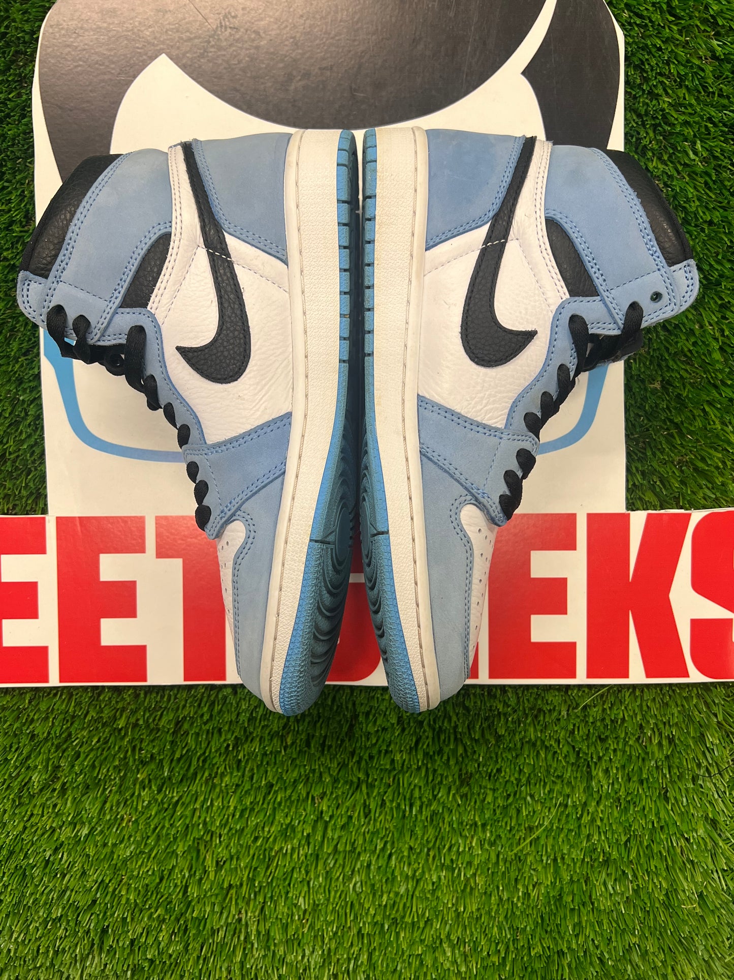 Men’s Air Jordan 1 University Blue