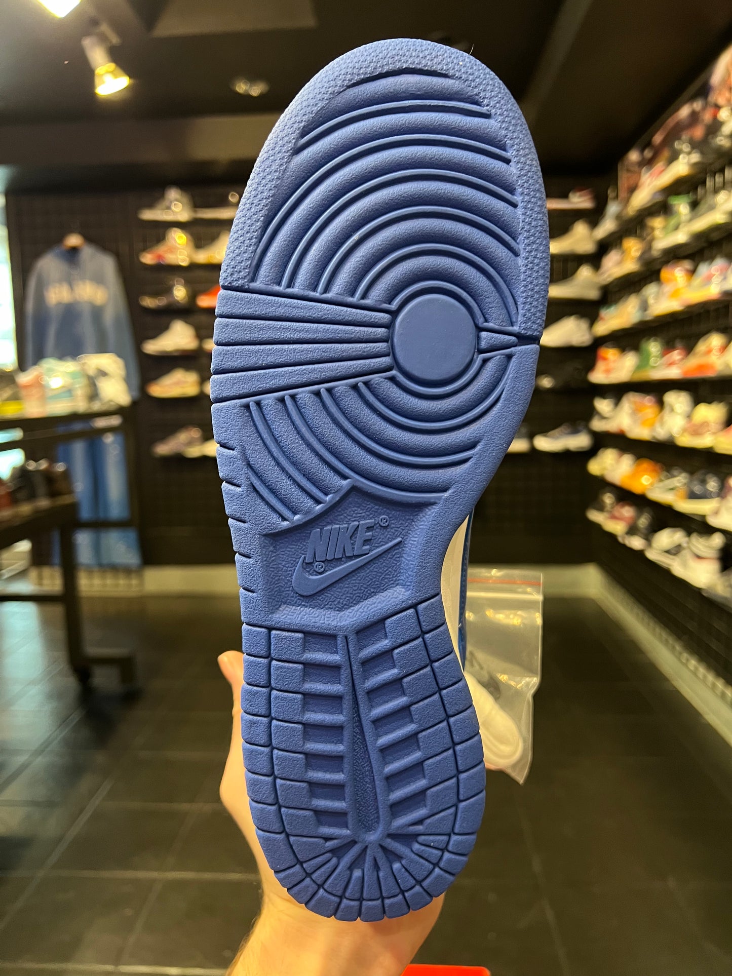 Nike Dunk Low Kentucky Brand New