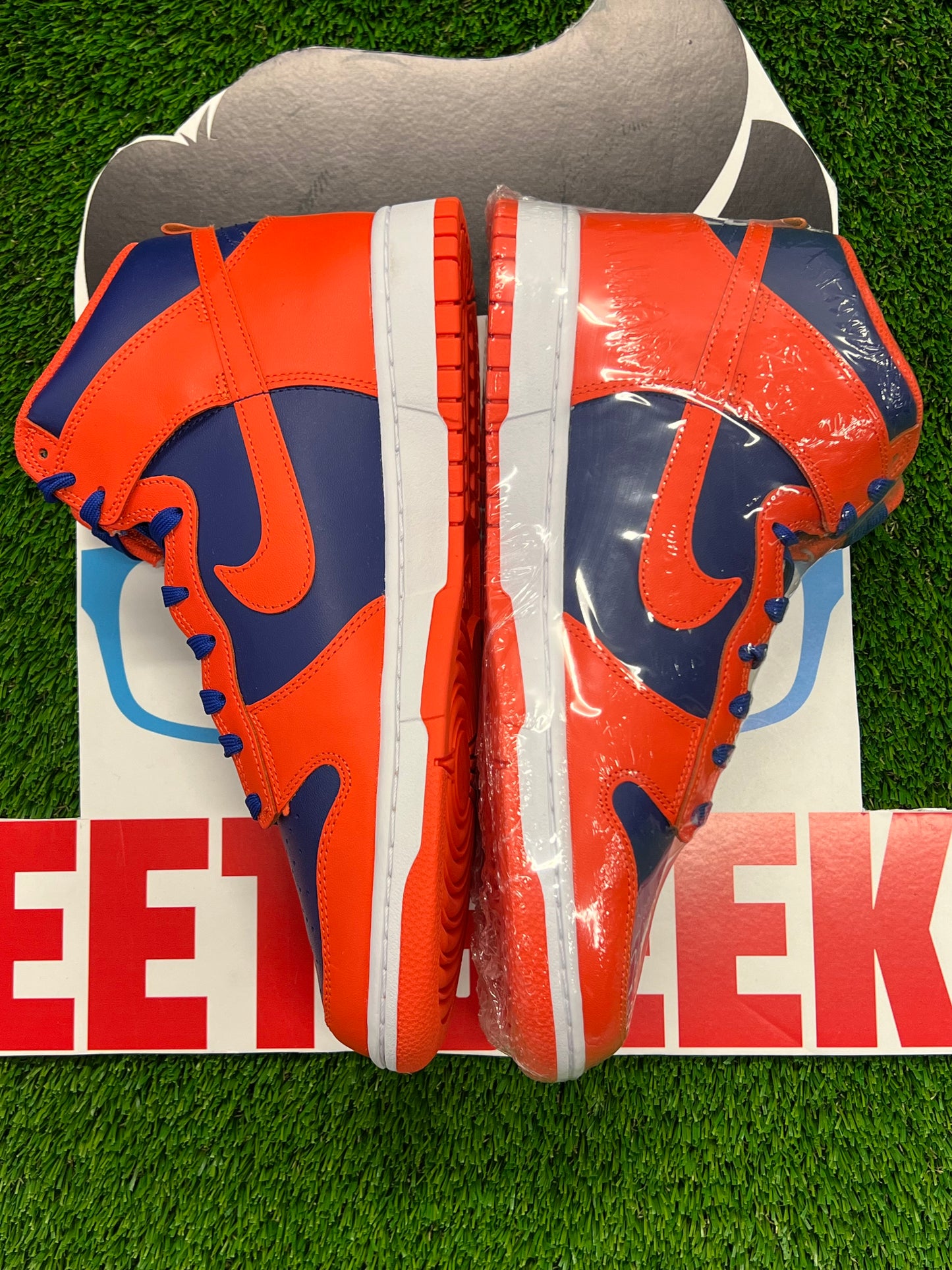 Men’s Nike Dunk High Knicks Brand New