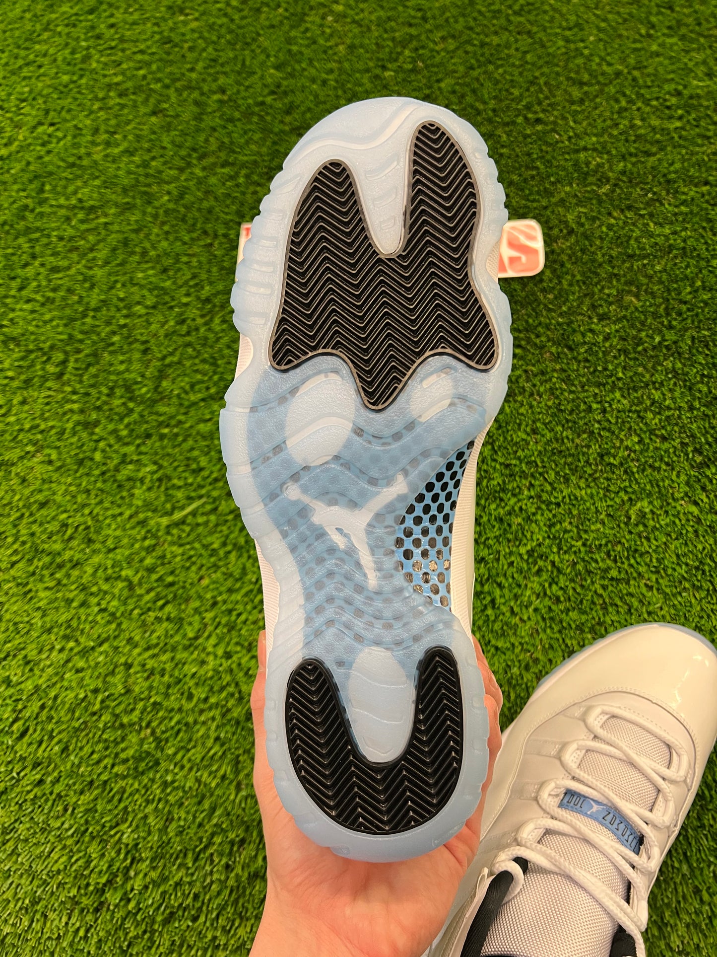 Men’s Air Jordan 11 Legend Blue Brand New