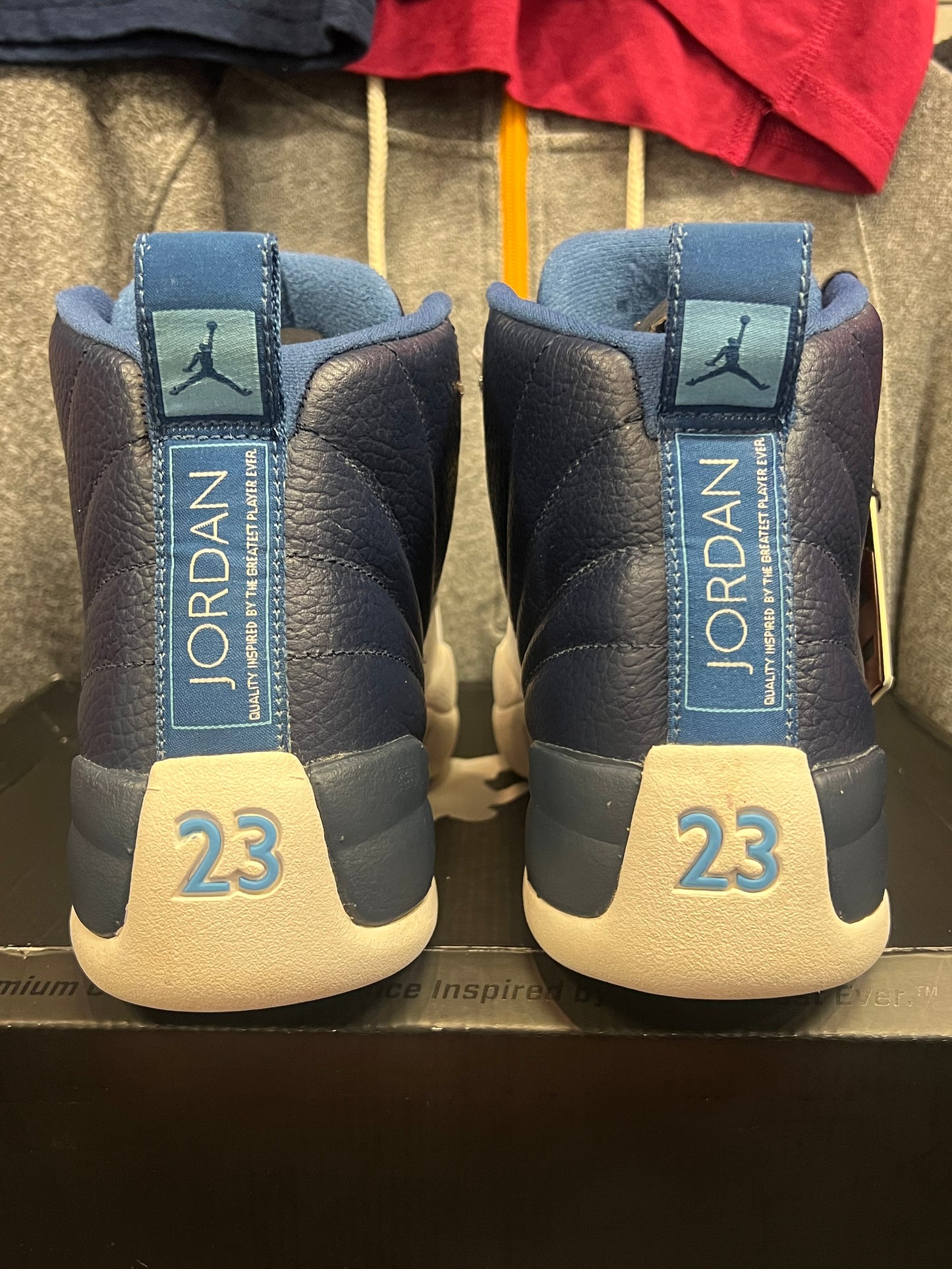 Men’s Air Jordan 12 Obsidian Size 12