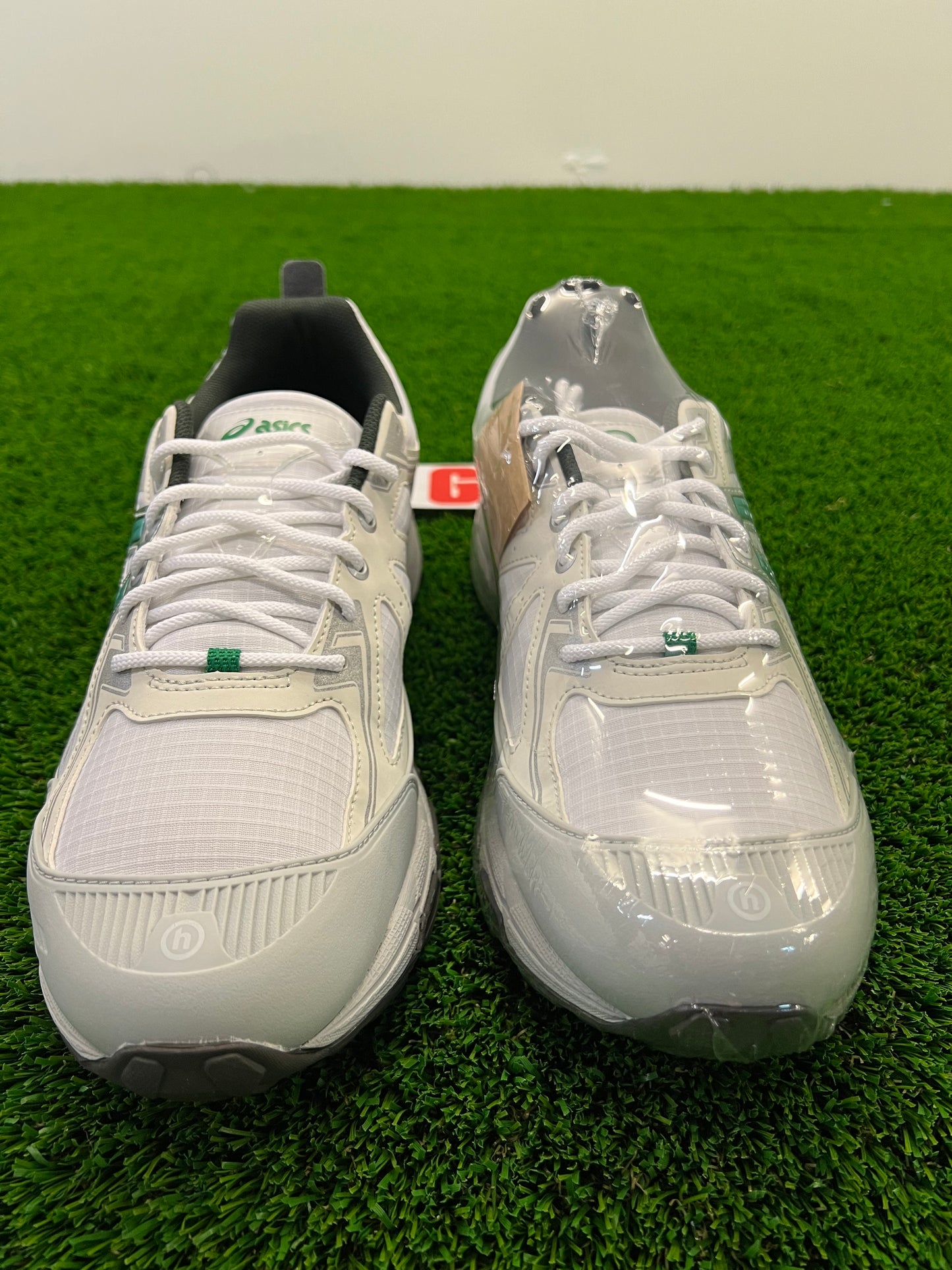 Men’s Hidden x Asics Gel Venture 6