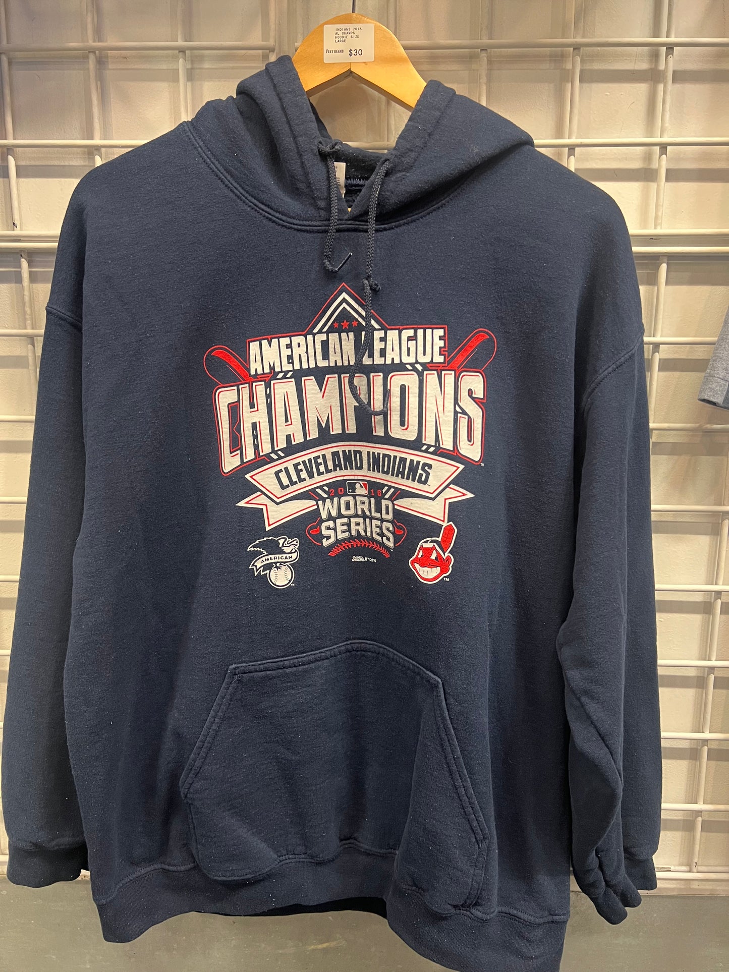 Men’s Cleveland Indians 2016 AL Champs Hoodie Size L