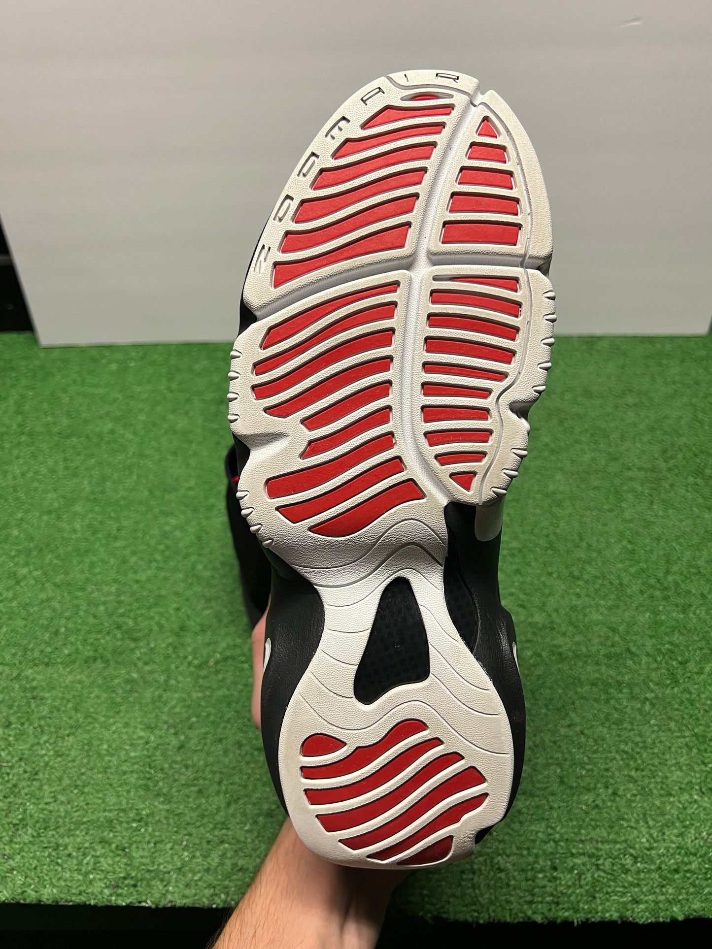 Men’s Nike Air Glove Size 11.5