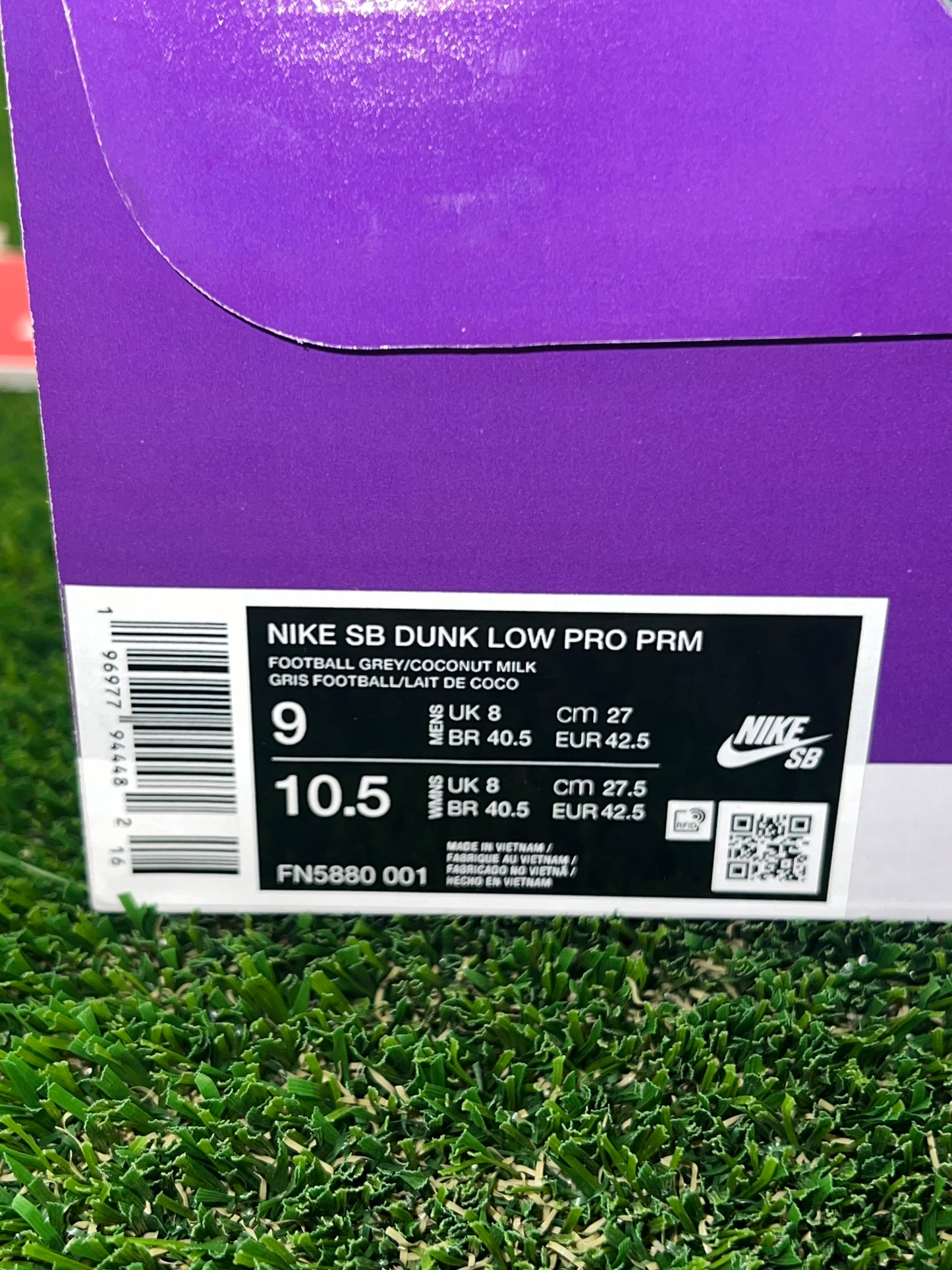 Men’s Nike SB Dunk Low Pro City of Style Brand New Shoes