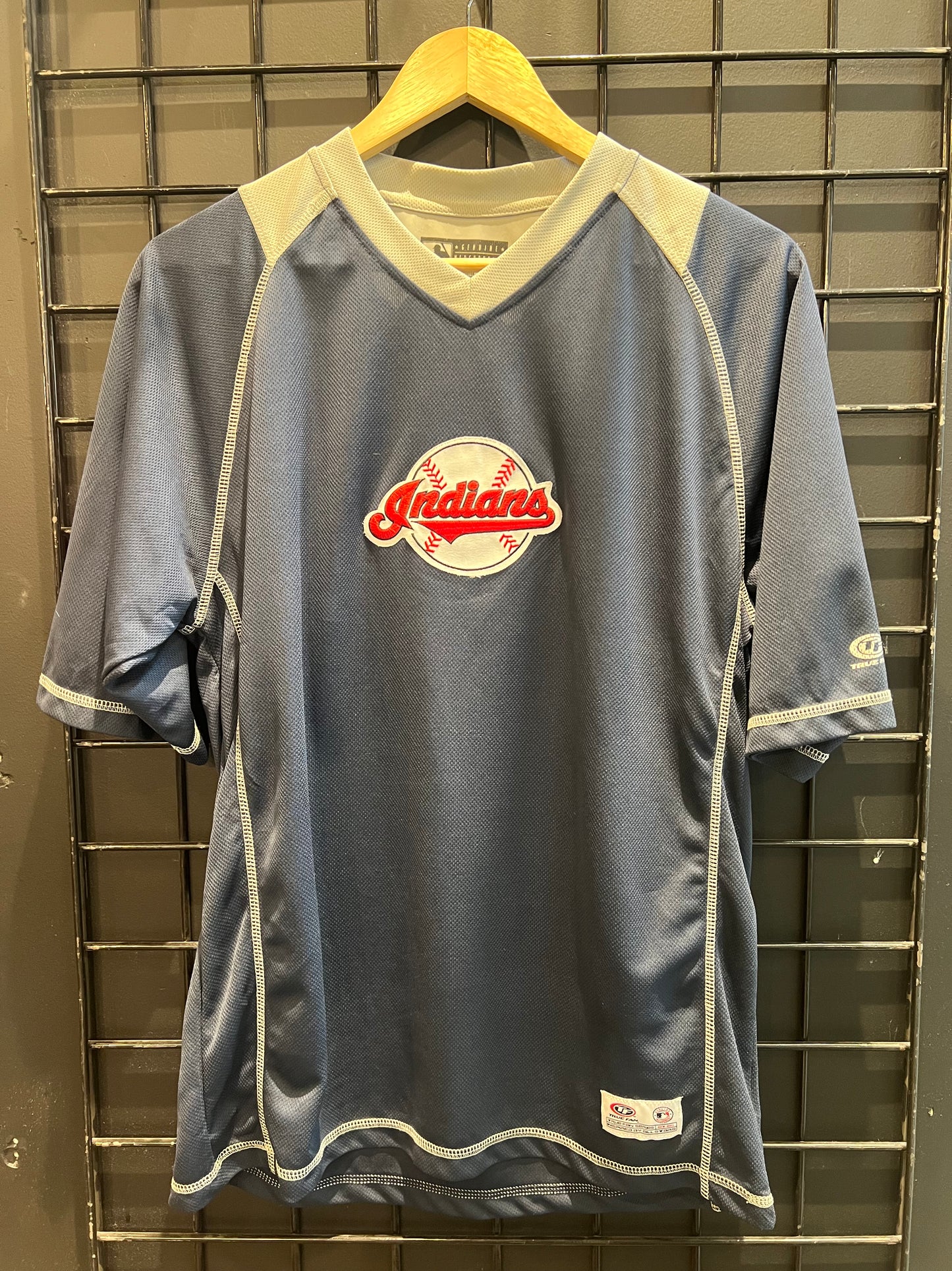 Men’s Cleveland Indians Baseball Tee