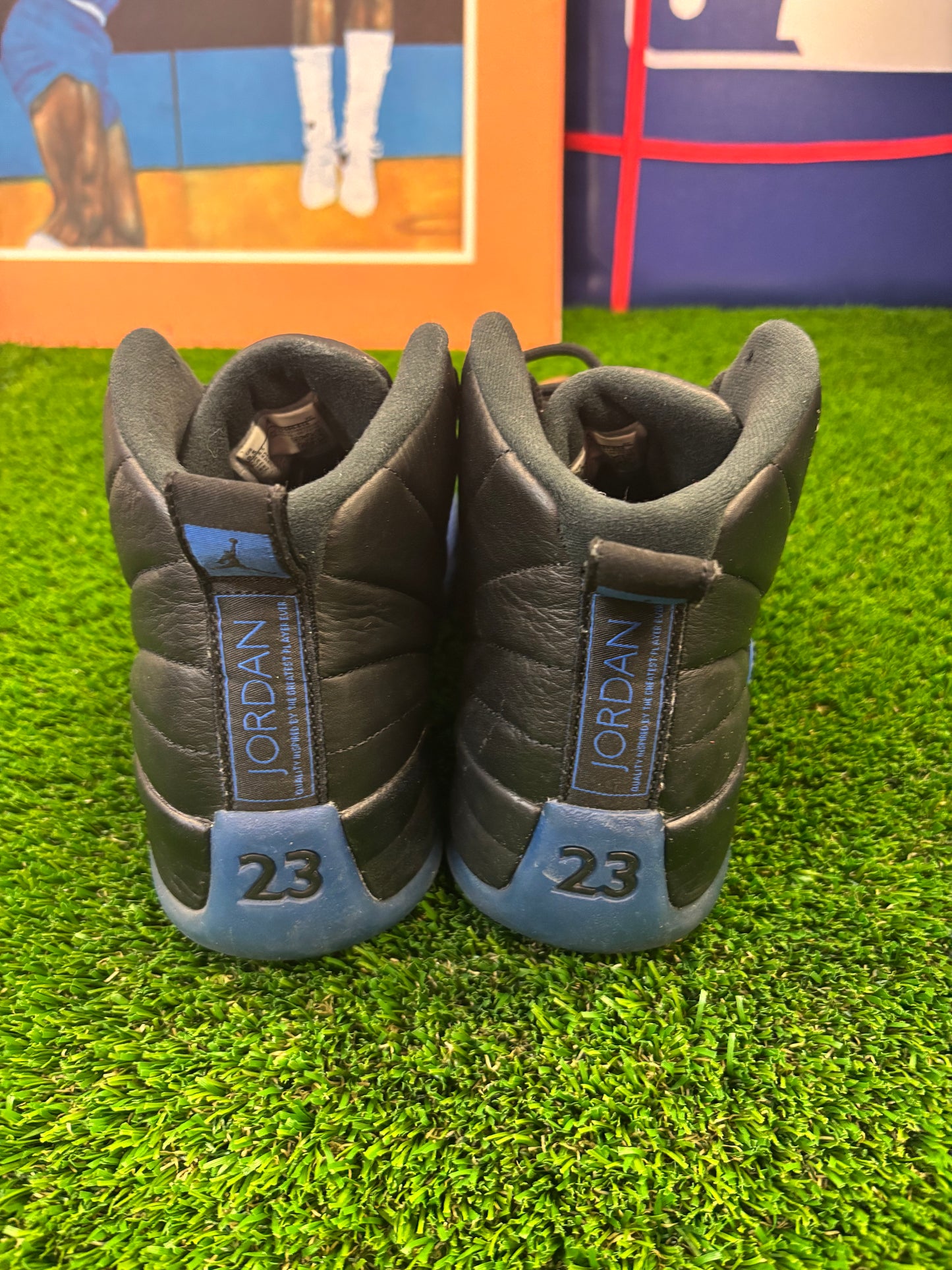 Air Jordan 12 Dark Royal Size 9.5 Mens $140