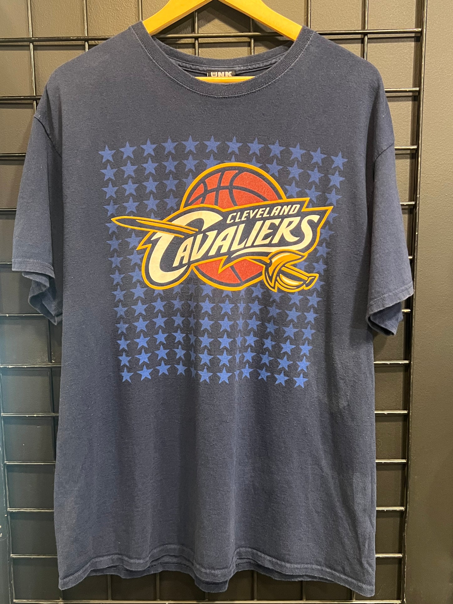 Men’s UNK Cleveland Cavaliers LeBron Tee Size XL
