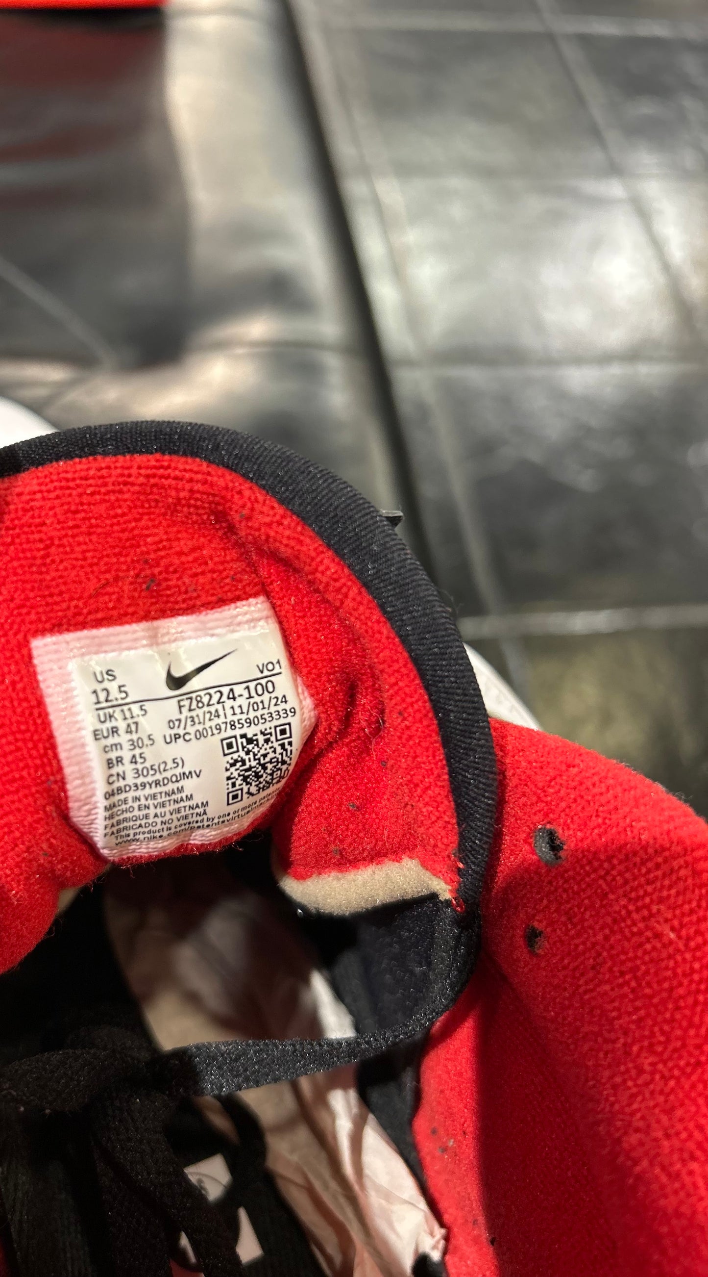 Nike Air Diamond Turf Size 12.5 Men Shoes