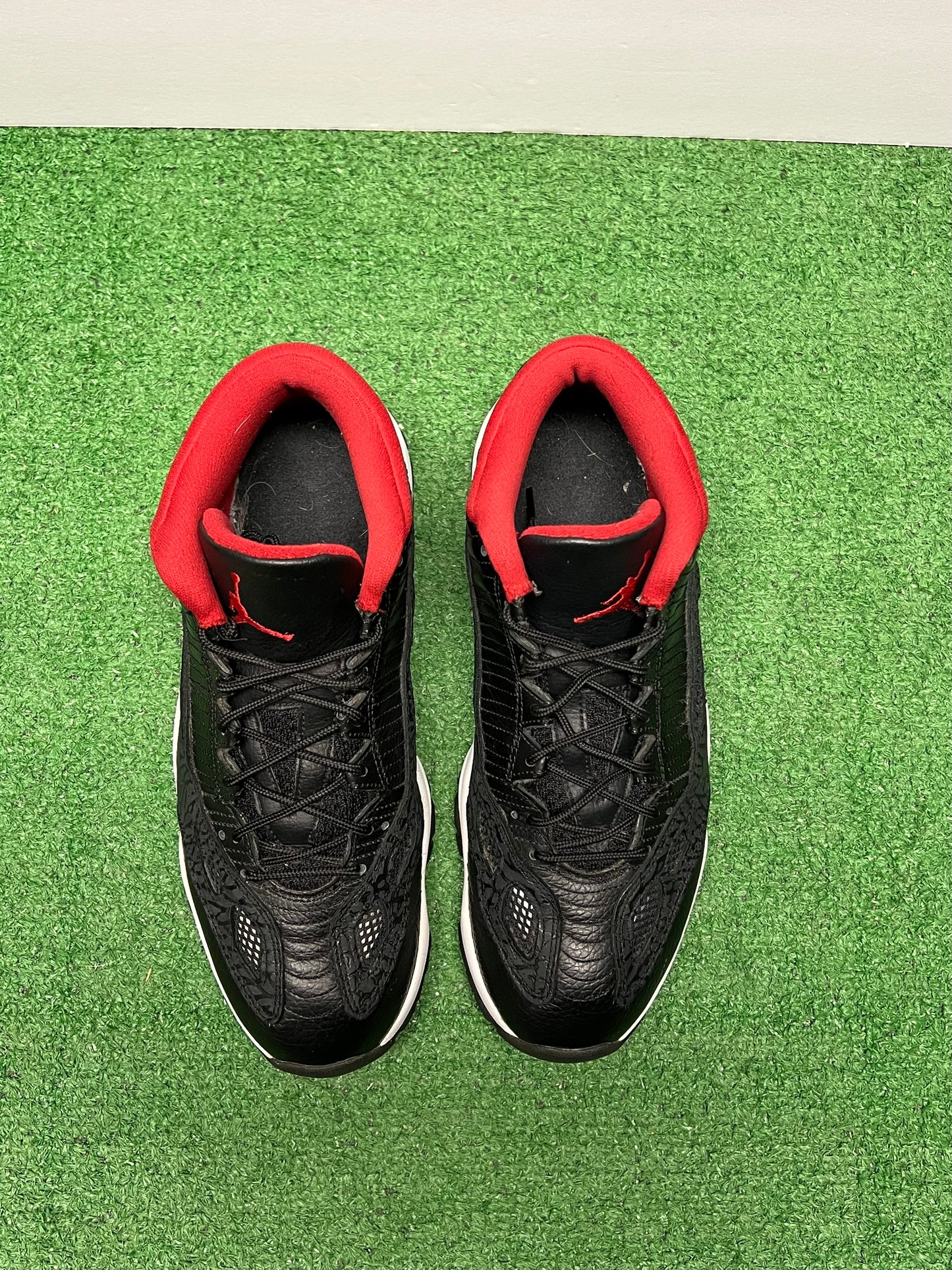 Men’s Air Jordan 11 IE Bred Size 10.5